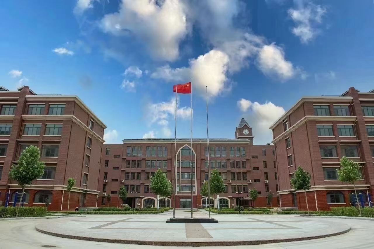 菏泽国开中学