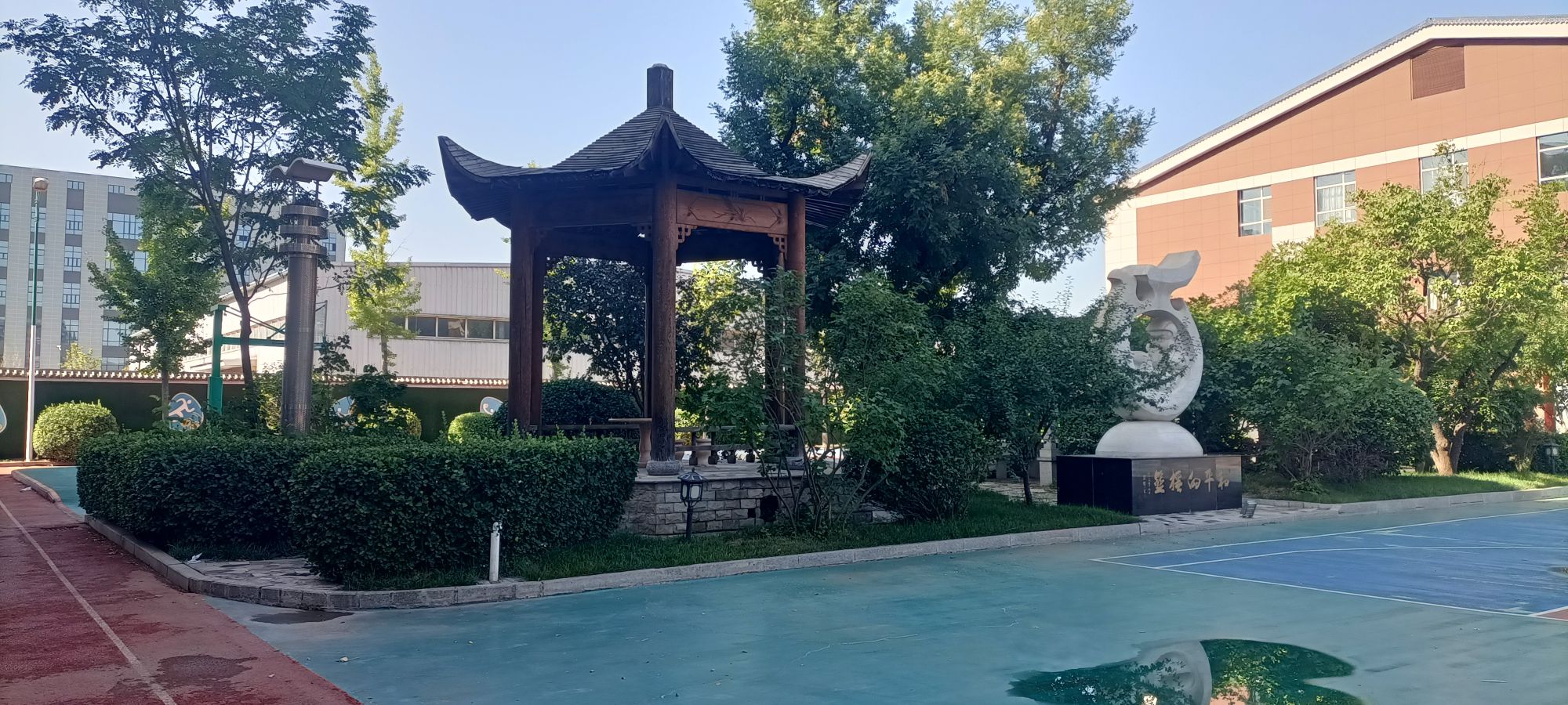 太原市闻励实验学校