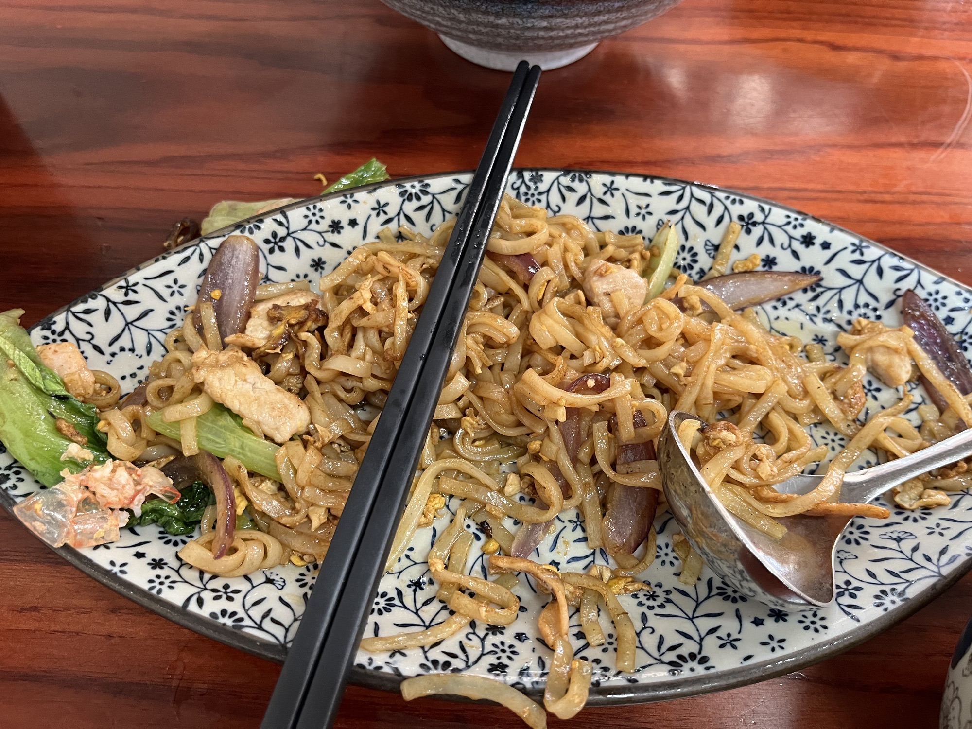 一家抱罗粉(五源河公寓店)