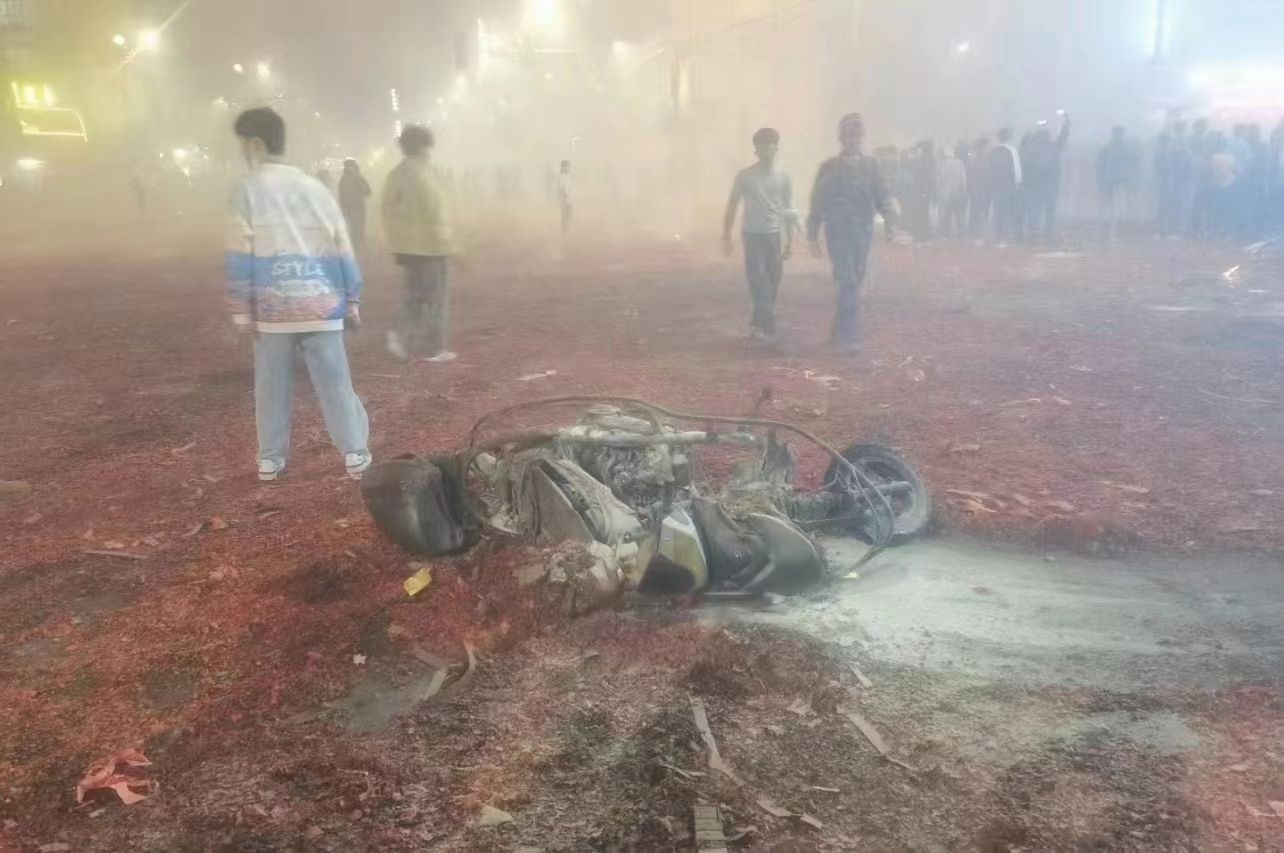 宾阳县炮龙文化广场旅行图片 3