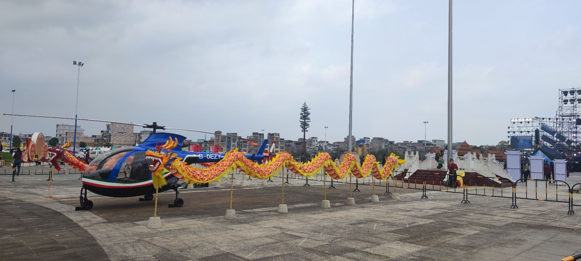 宾阳县炮龙文化广场旅行图片 2