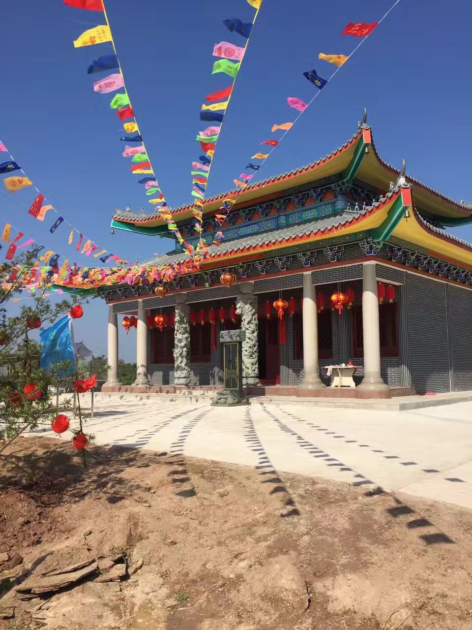 龙岗古寺实景照片
