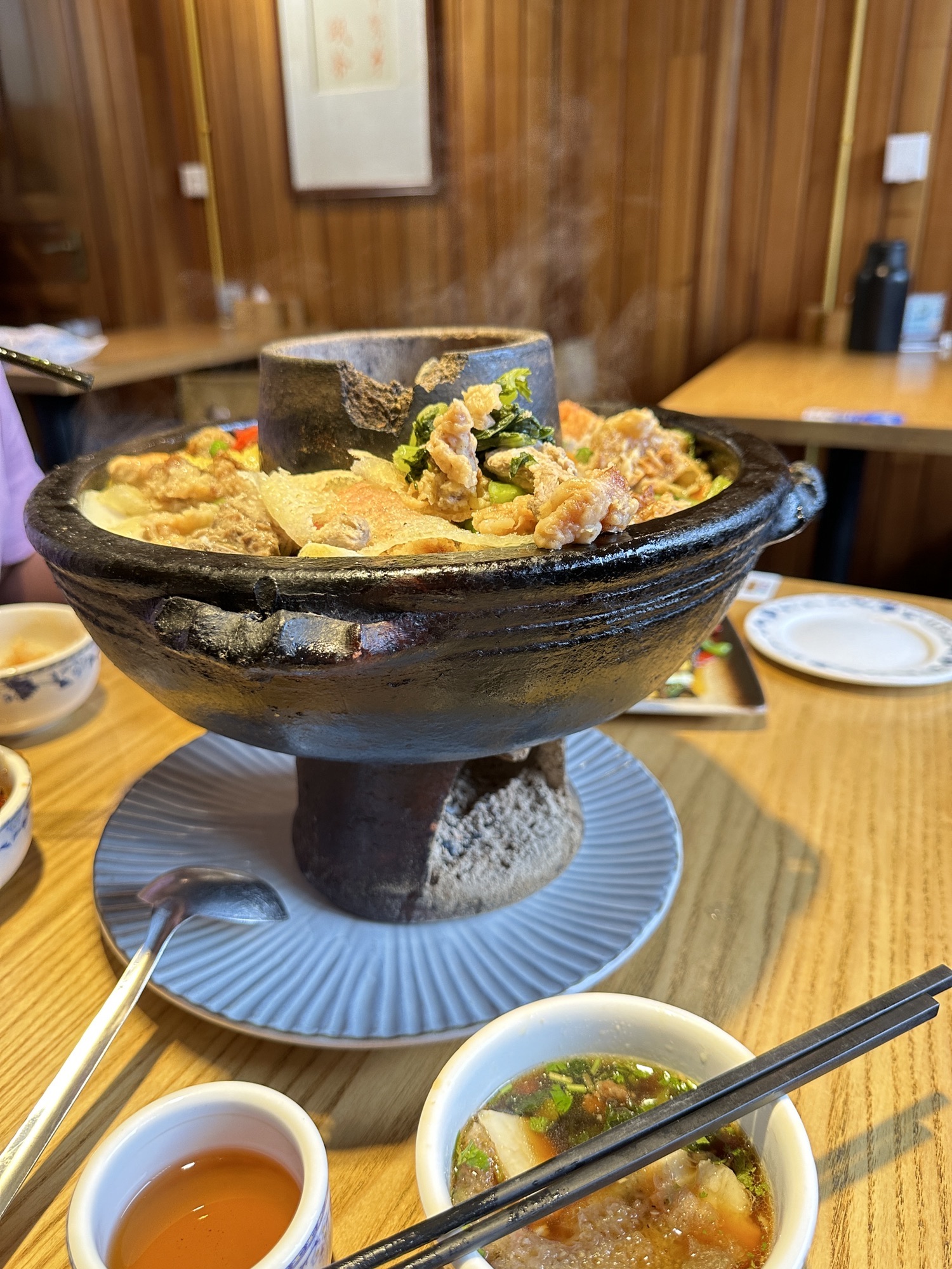 品腾冲特色餐厅