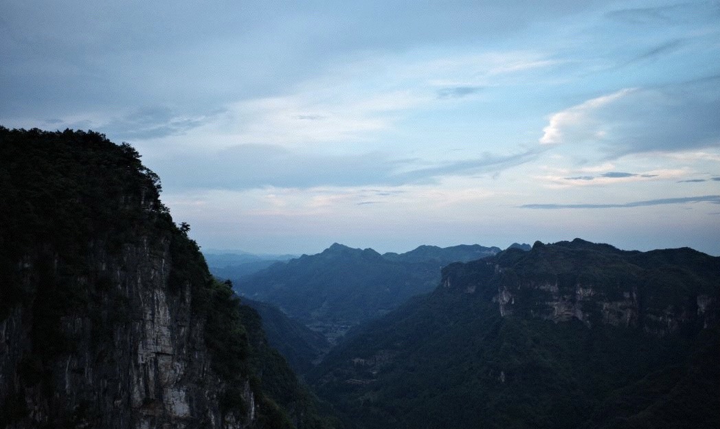金龙苗寨风景区旅行图片 2