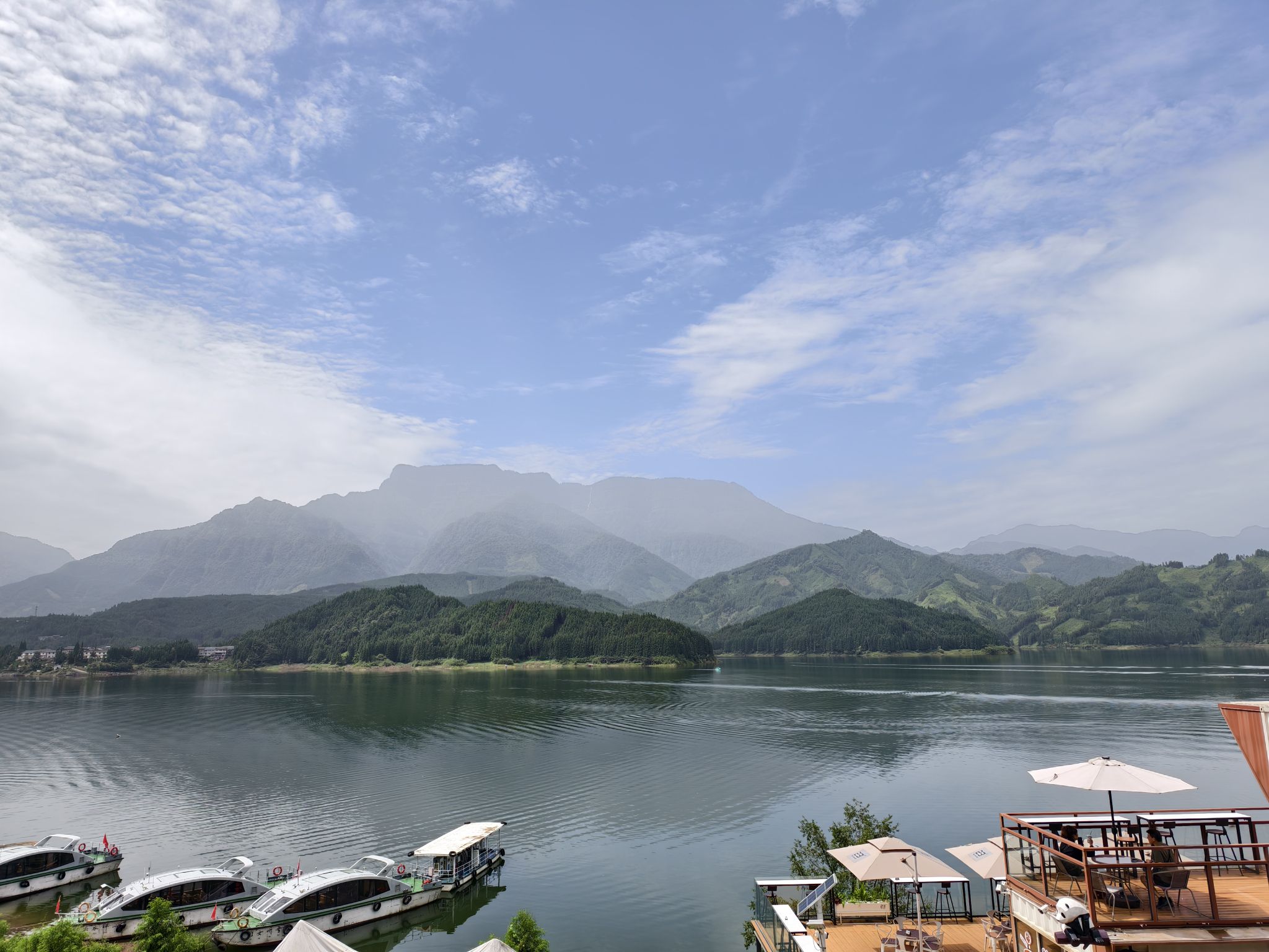 瓦屋山雅女湖观景台景点图片