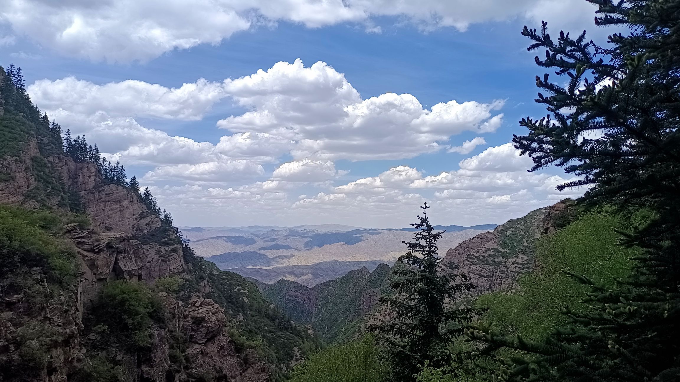 九峰山生态旅游景区