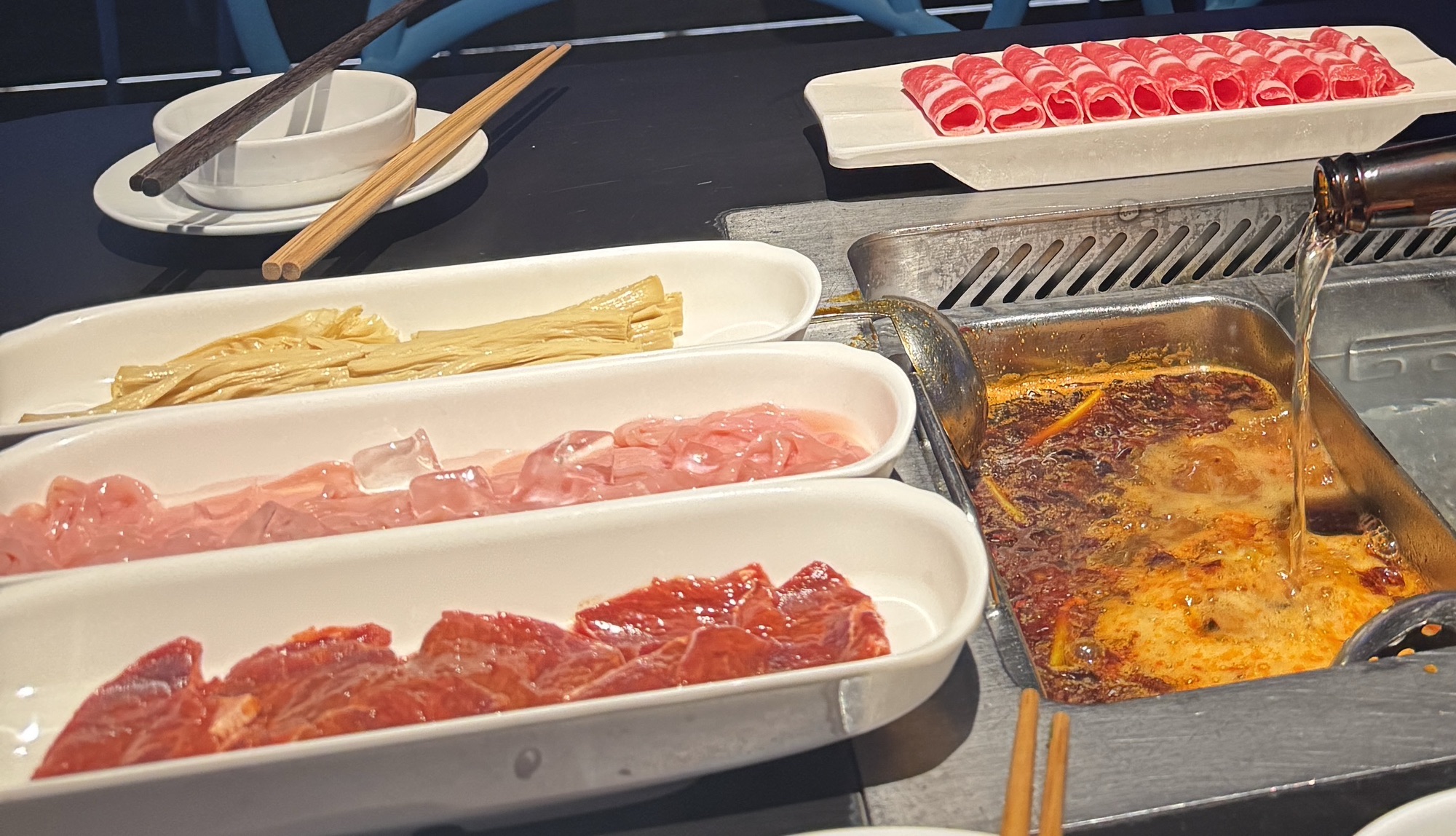 海底捞火锅(中骏世界城店)