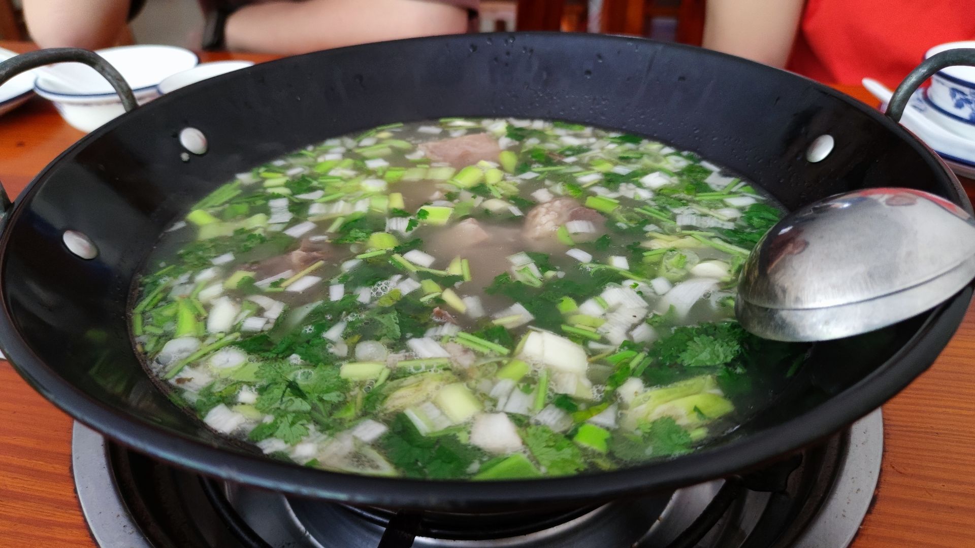 邢老四陕北铁锅炖羊肉(工大嘉园店)