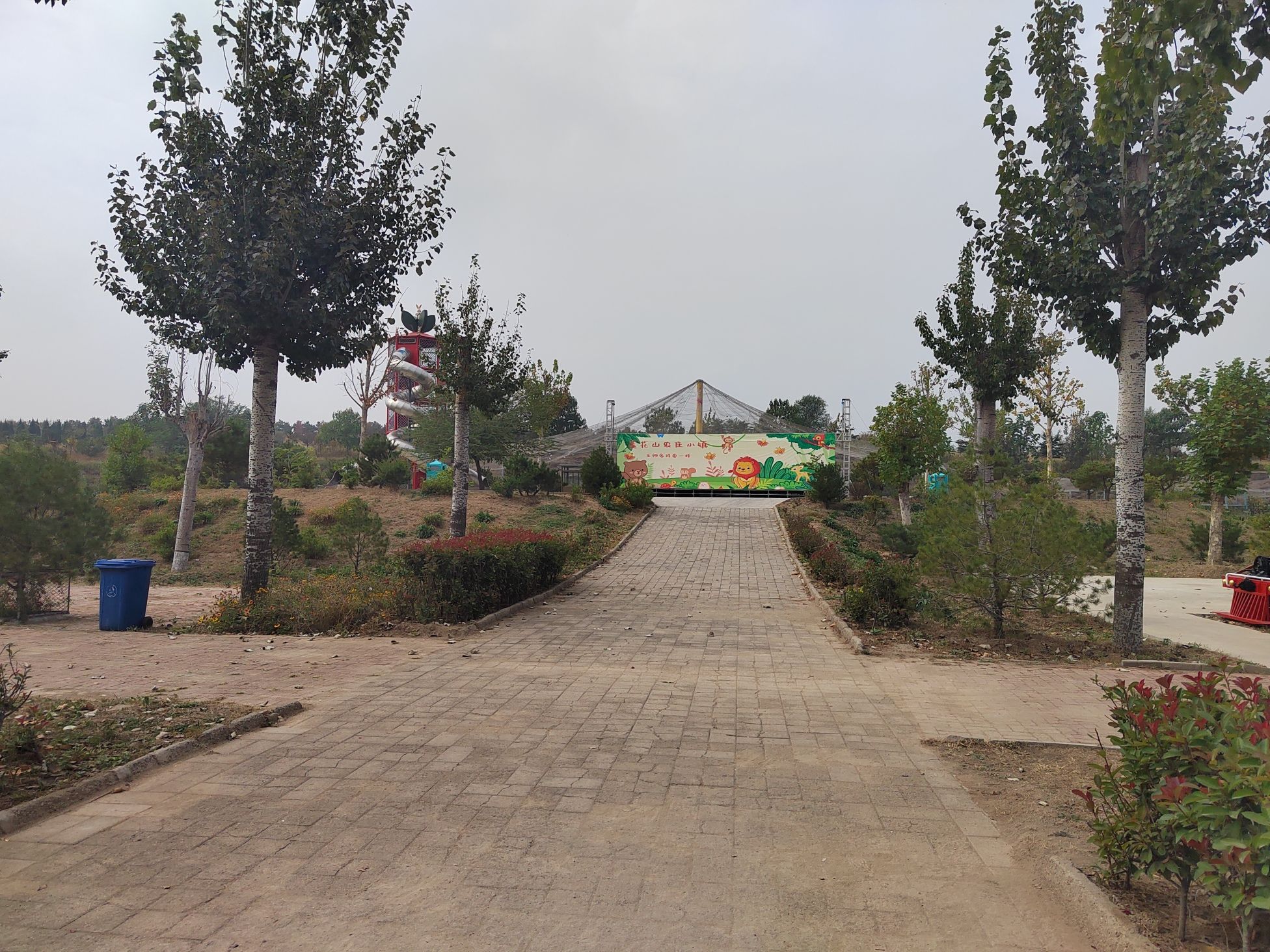 莲花山农庄小镇旅行图片 3