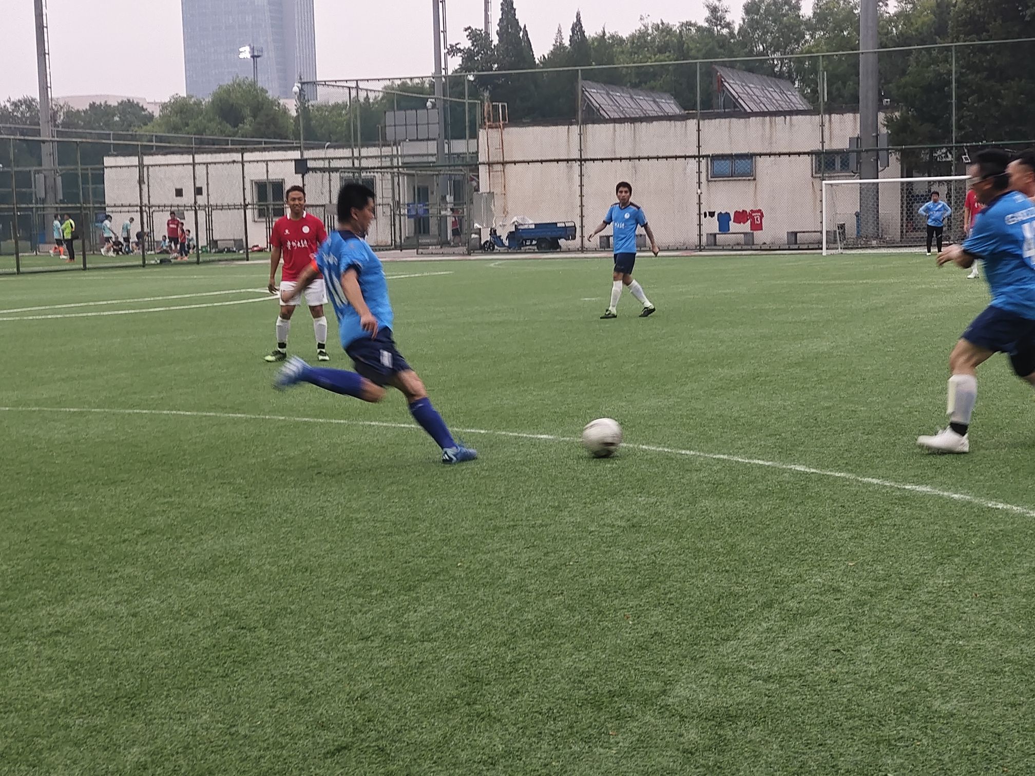 场地封面-奥体中心足球场3号场地