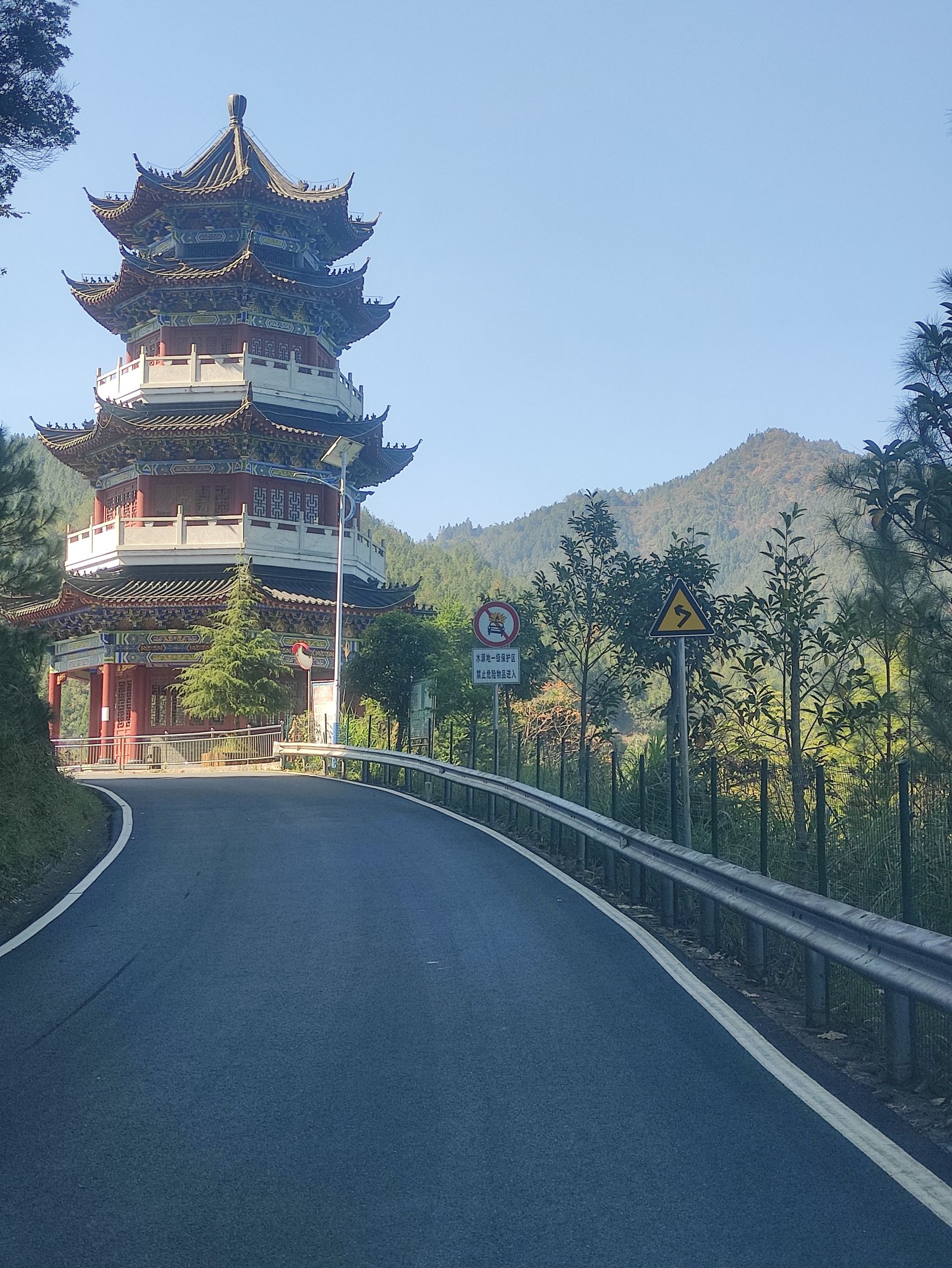 三千湖风景区旅行图片 1