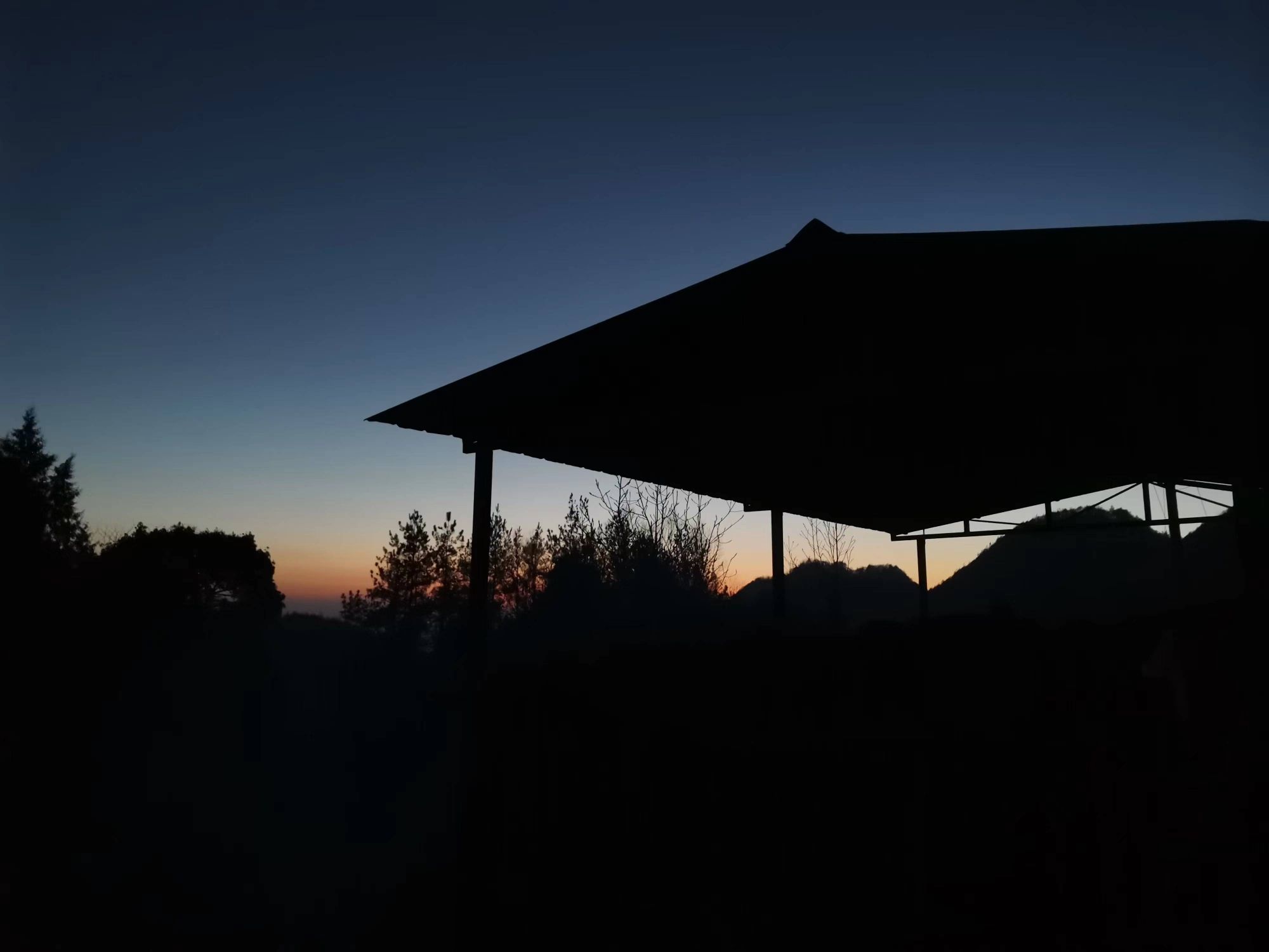 云阳县上坝乡龙凤岭山顶公园旅行图片 1