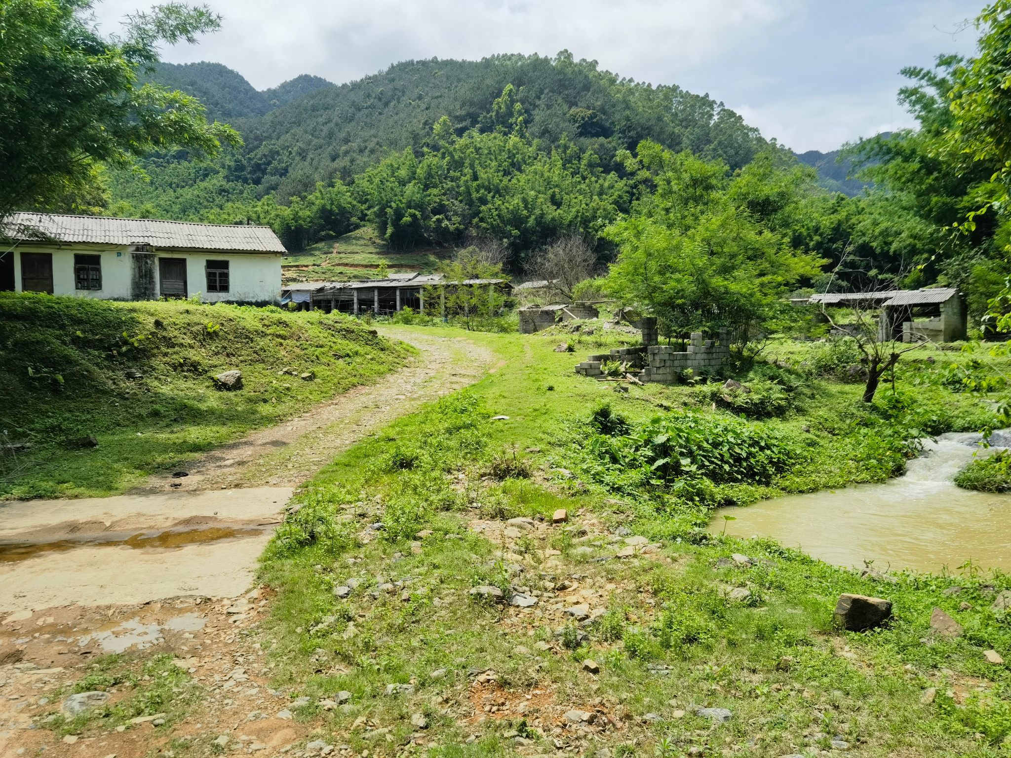 宾阳县思陇镇凤凰瀑布旅行图片 1