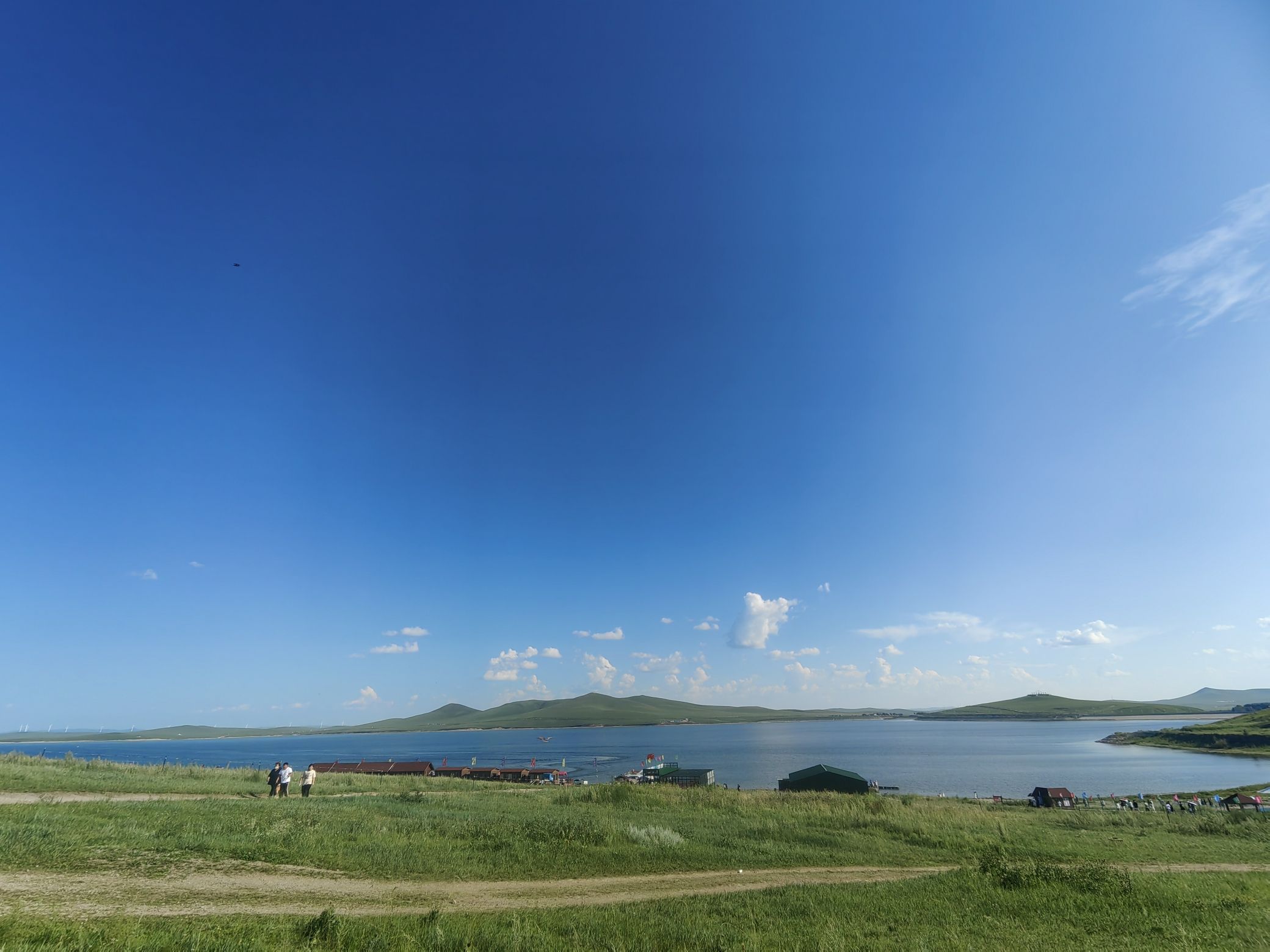 乌拉盖湖娱乐沙滩旅行图片 3