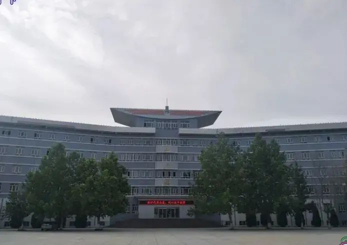 阿克苏市第三高级中学