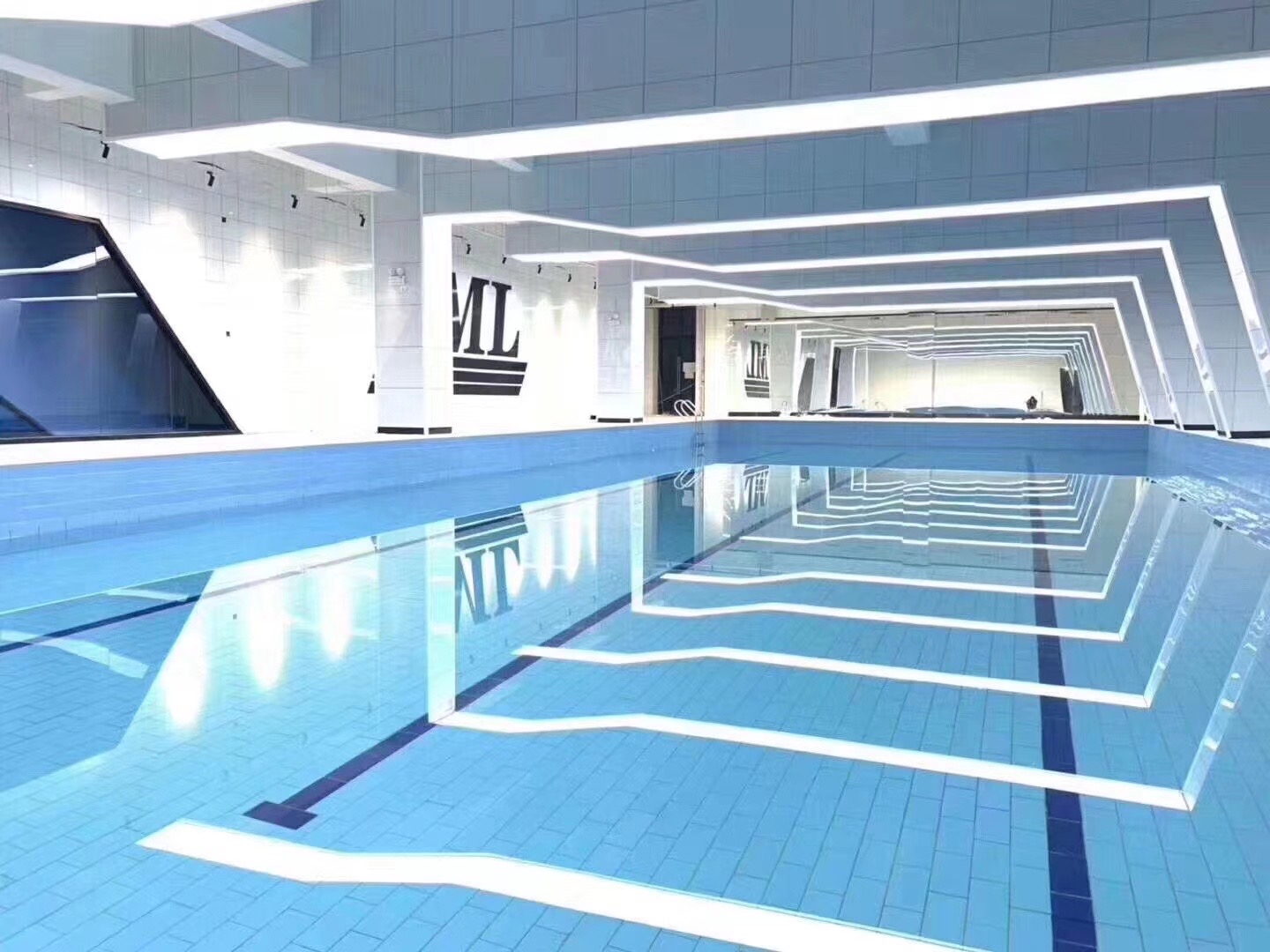 场地封面-斯迈尔游泳健身(福星惠誉店)