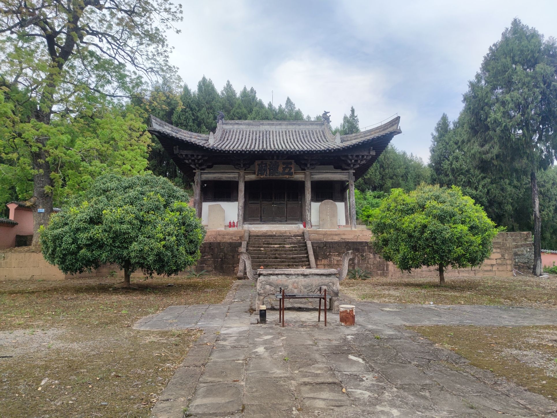 白虎村五龙庙