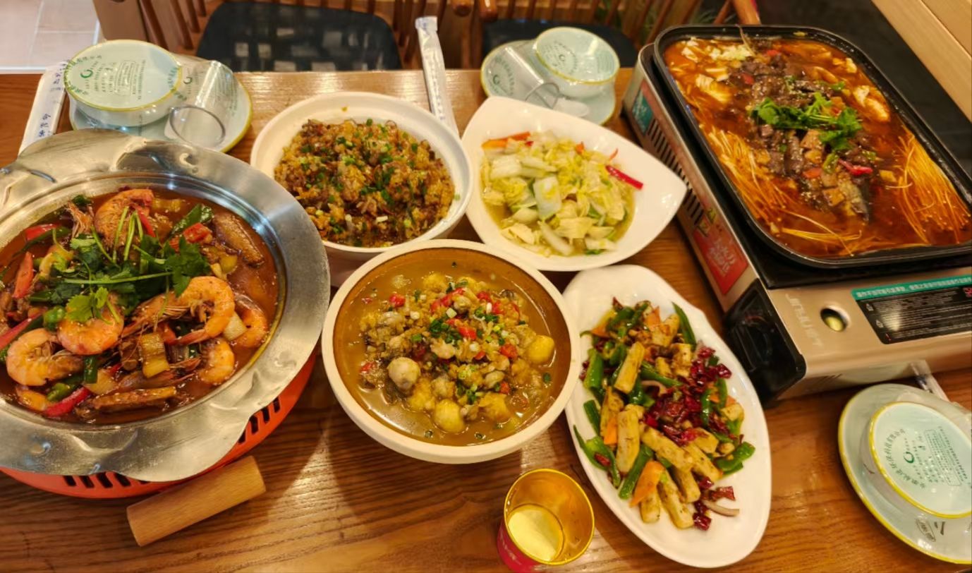 鱼小牛餐厅