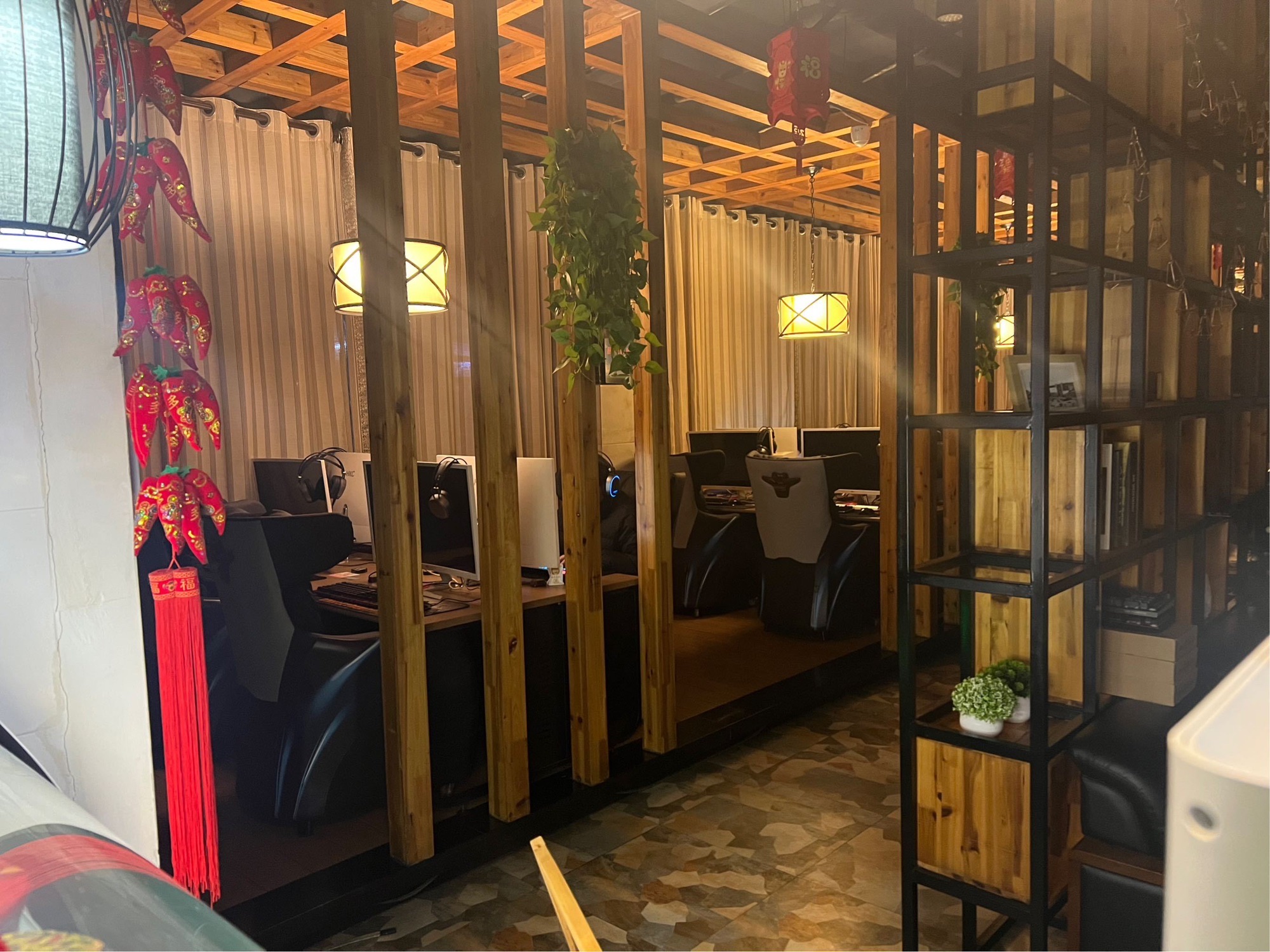丁丁网咖(安吉店)