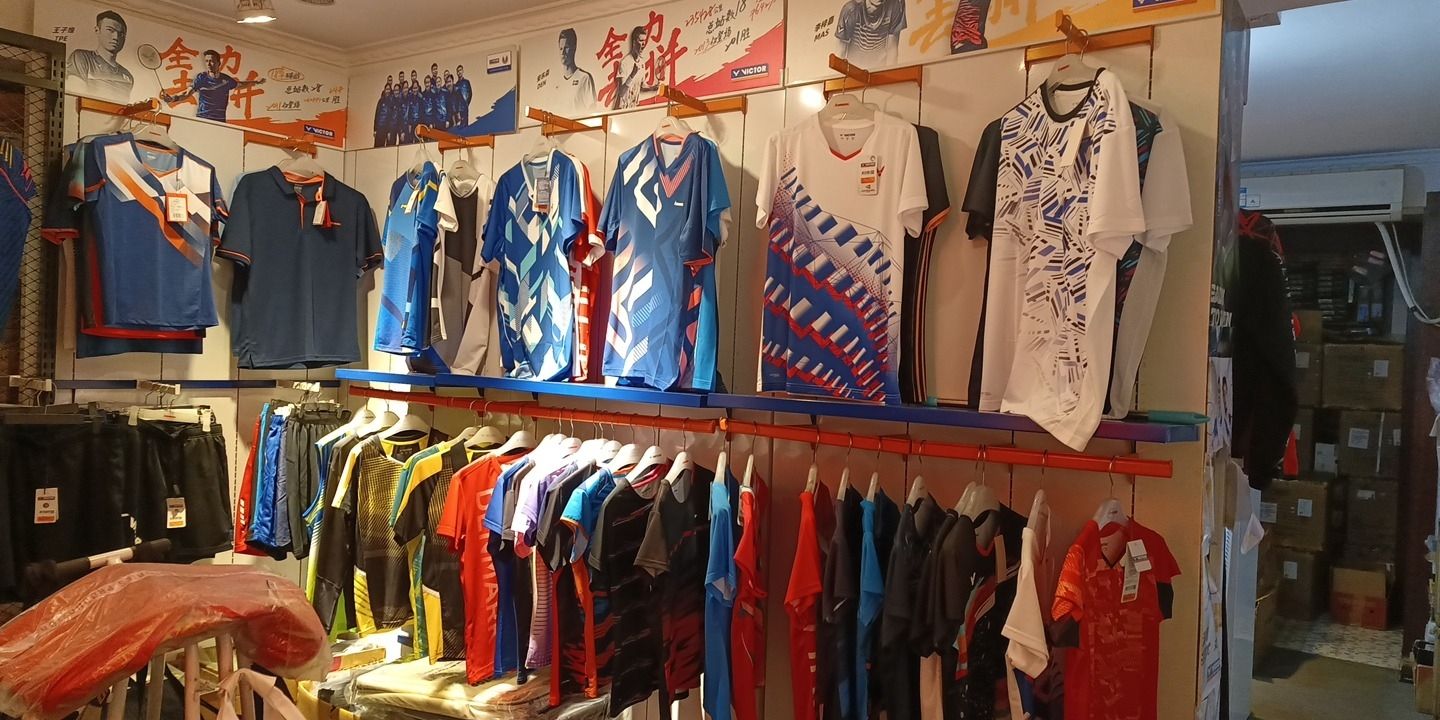 咸百体育(天元小区店)