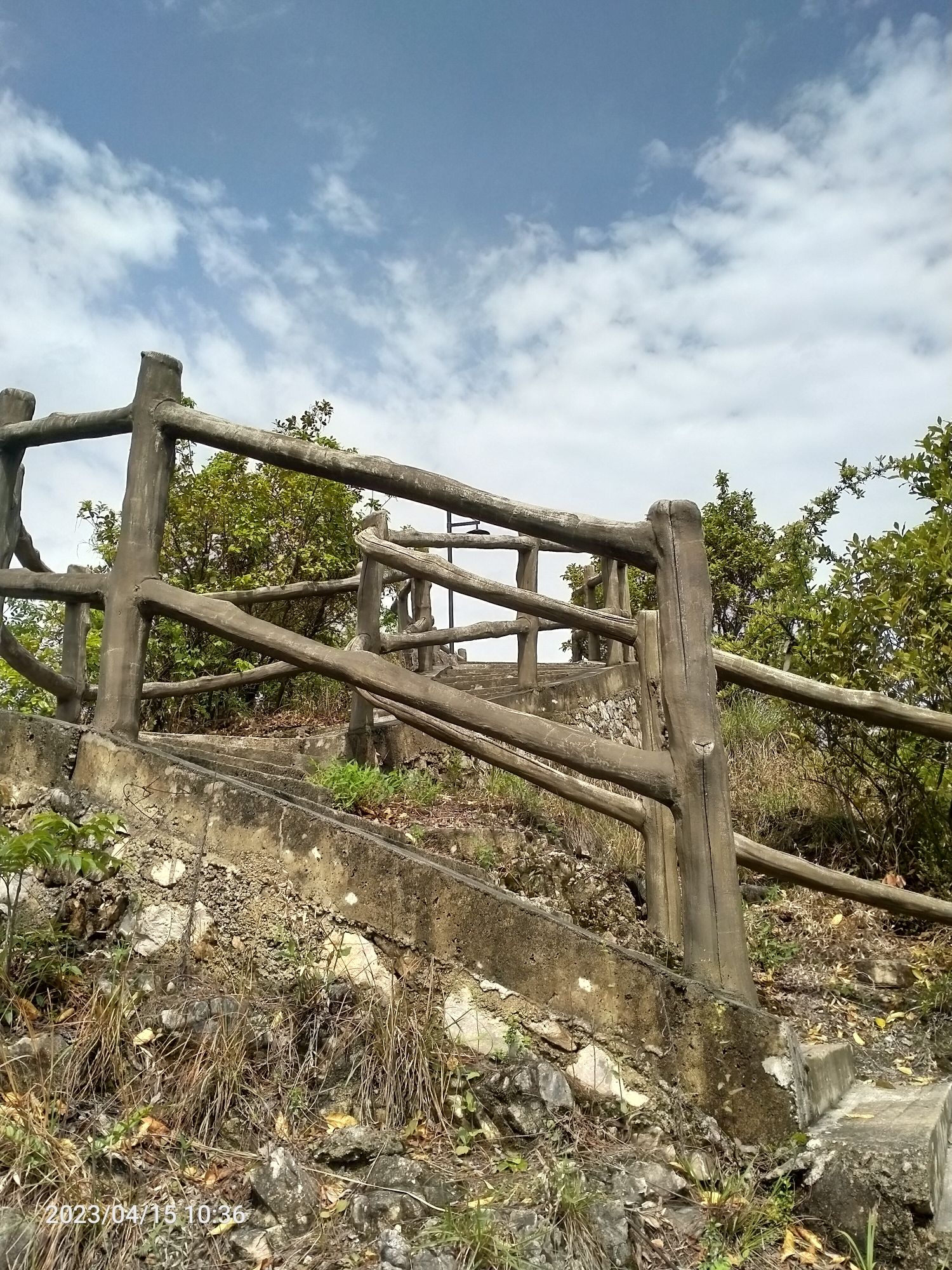 龙文山旅行图片 1