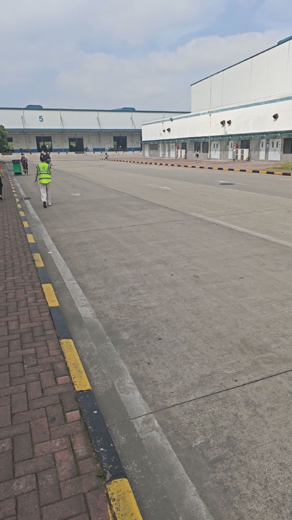 宝湾物流(无锡惠山宝湾国际物流中心)实景图（3）