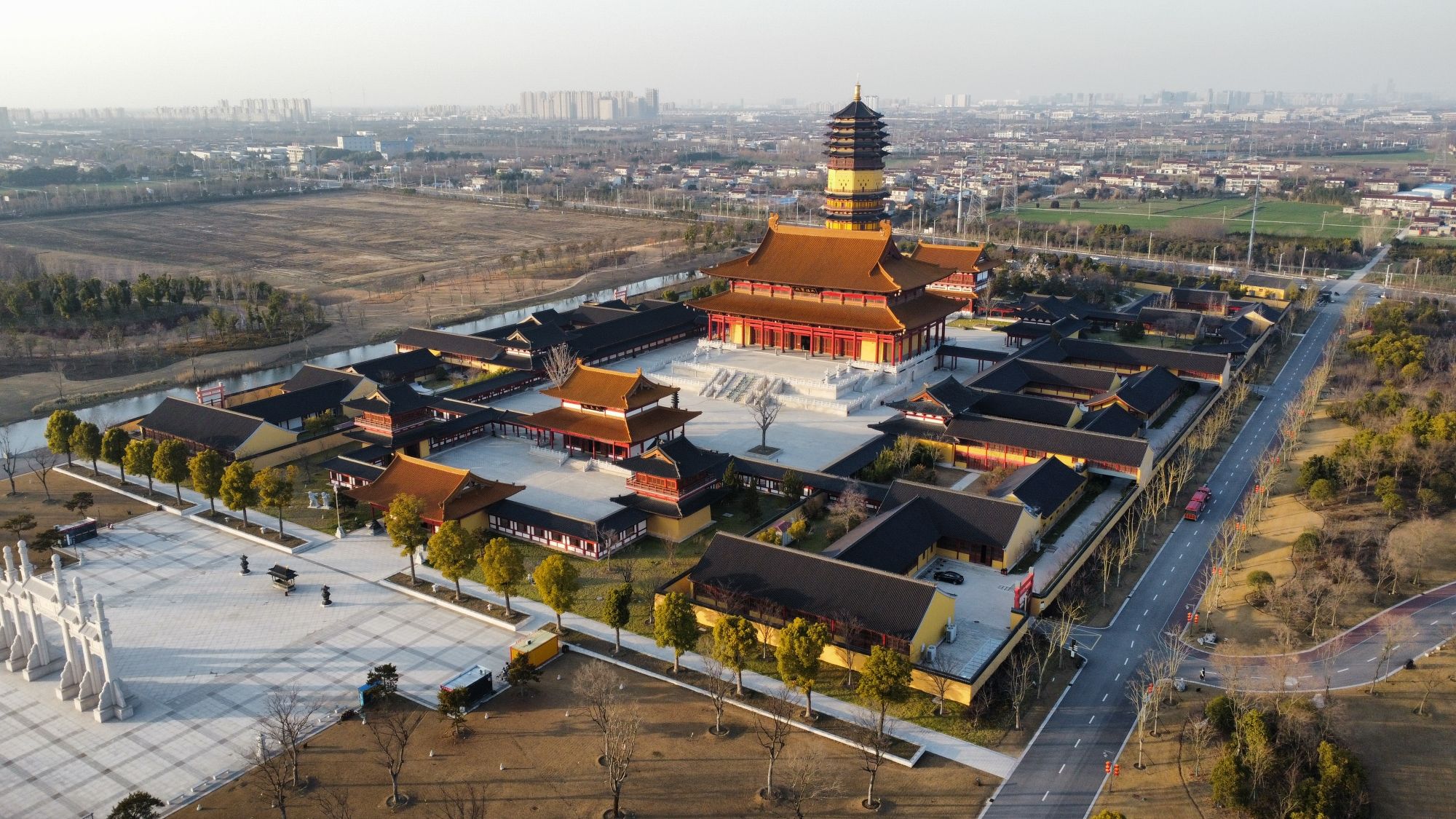 凤栖湖景区旅行图片 1