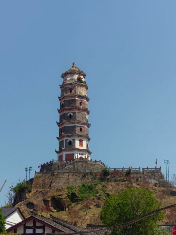 宝塔寺实景照片