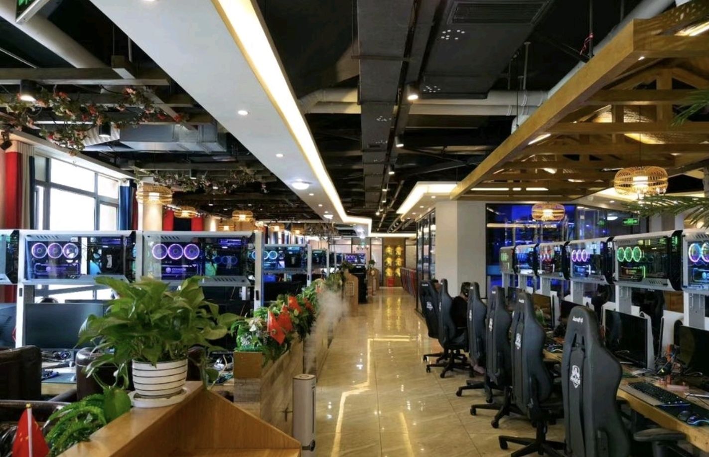 主题网咖(欧尚店)