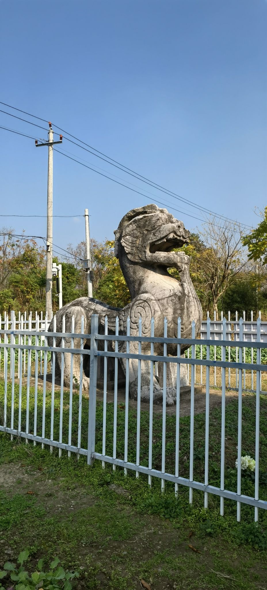 梁武帝萧衍修陵石刻旅行图片 1