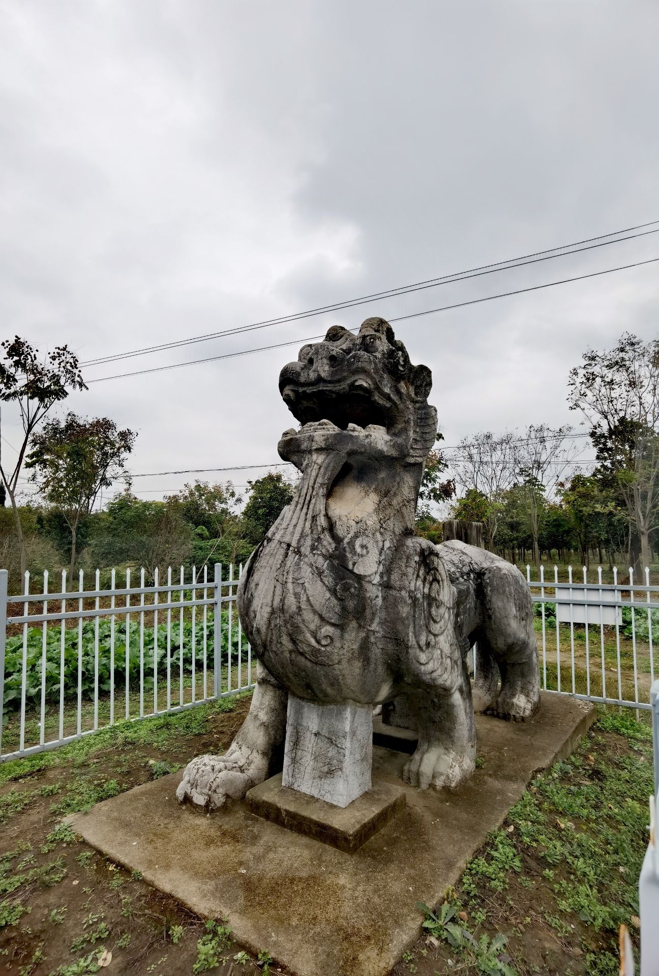 梁武帝萧衍修陵石刻旅行图片 2