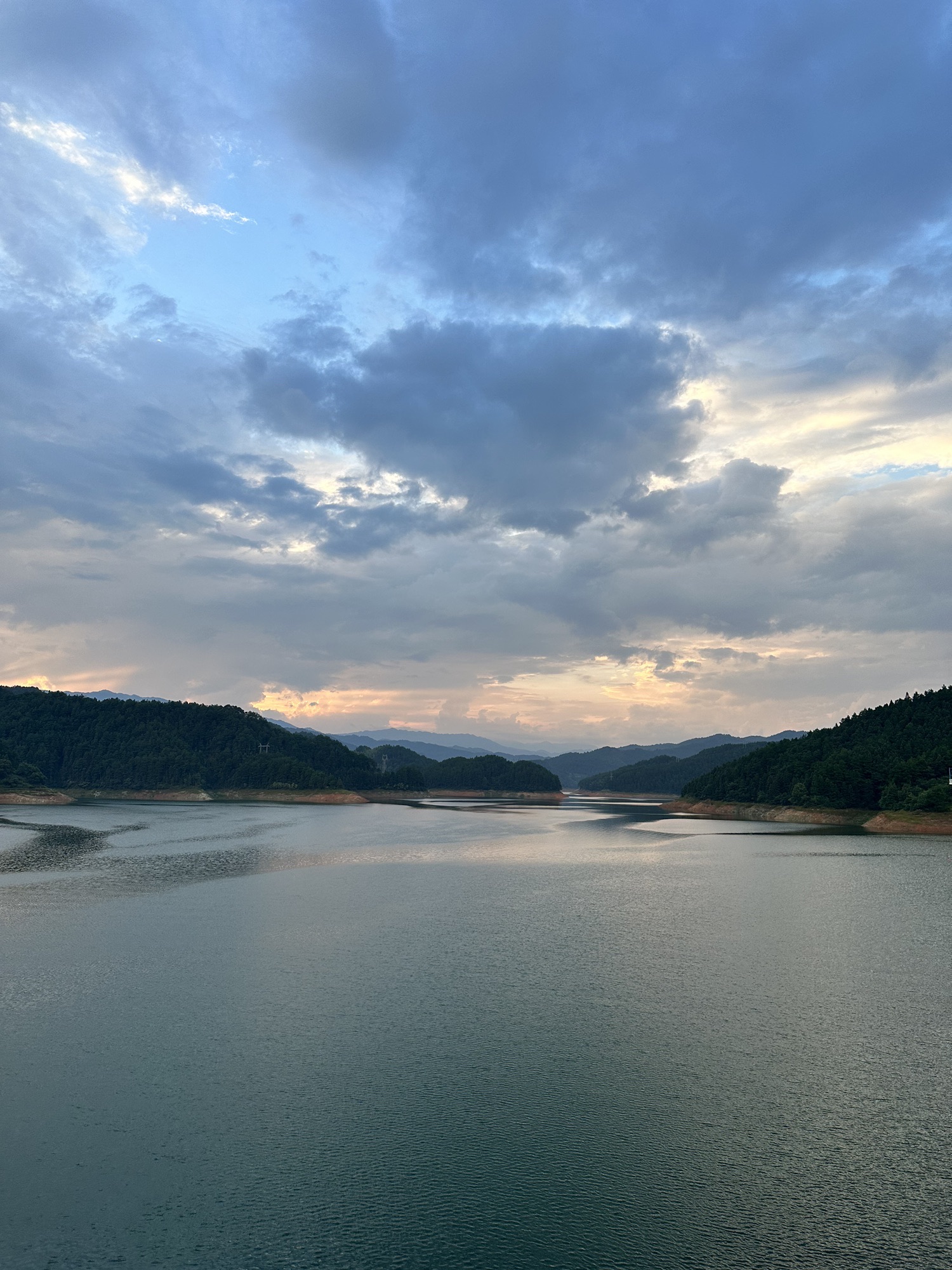 魏源湖湿地公园