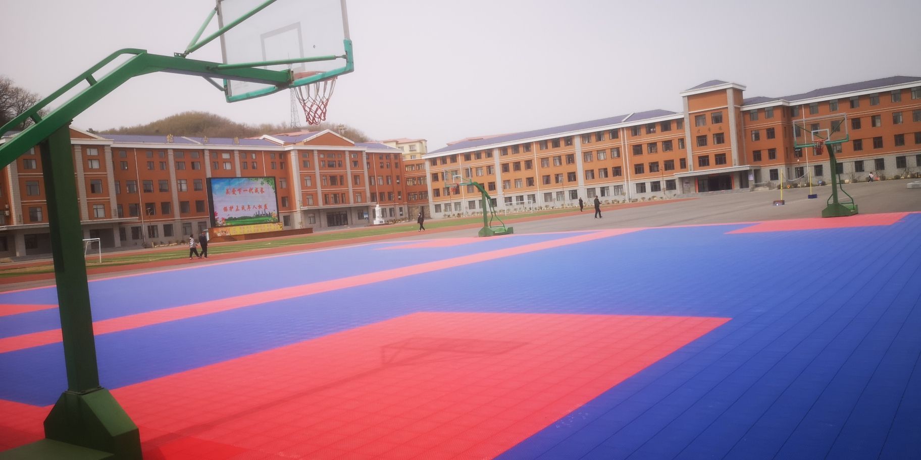 本溪满族自治县第三中学