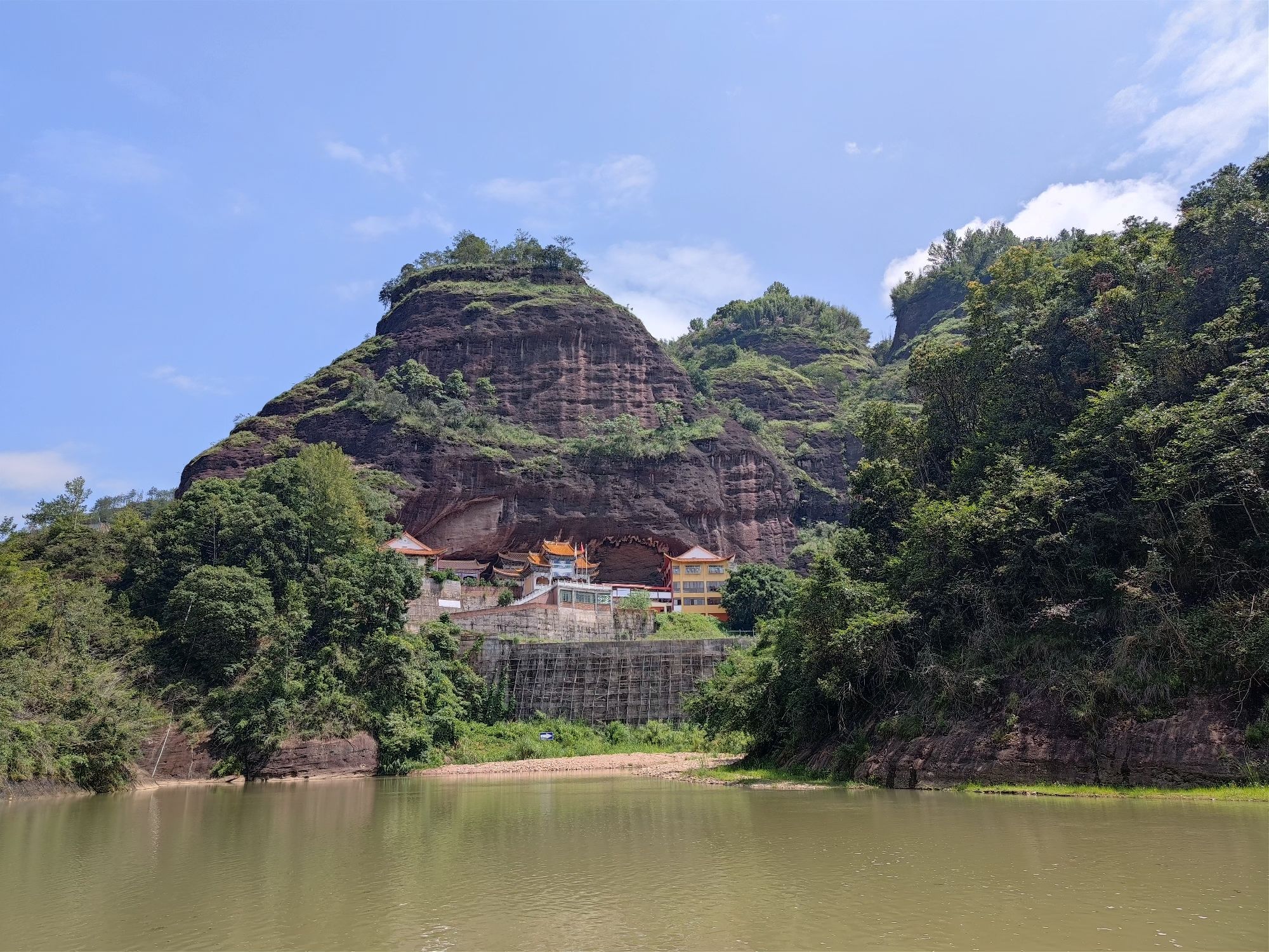 会昌县西岩广缘寺实景照片