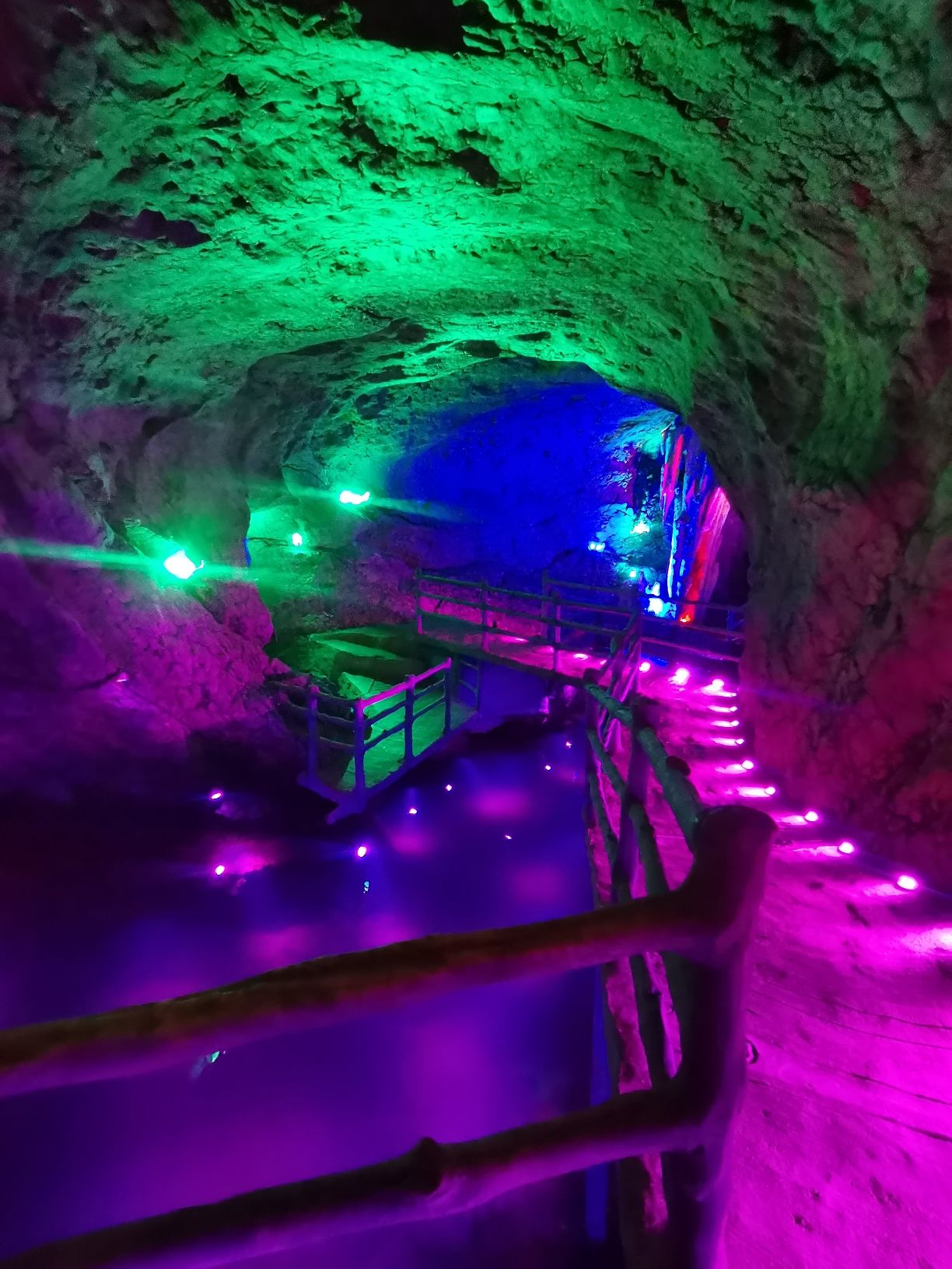 燕子洞风景区旅行图片 3