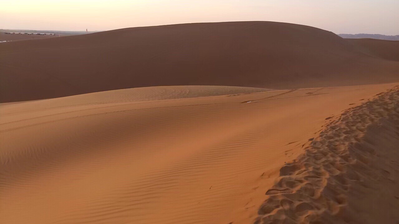 腾格里沙漠旅行图片 3
