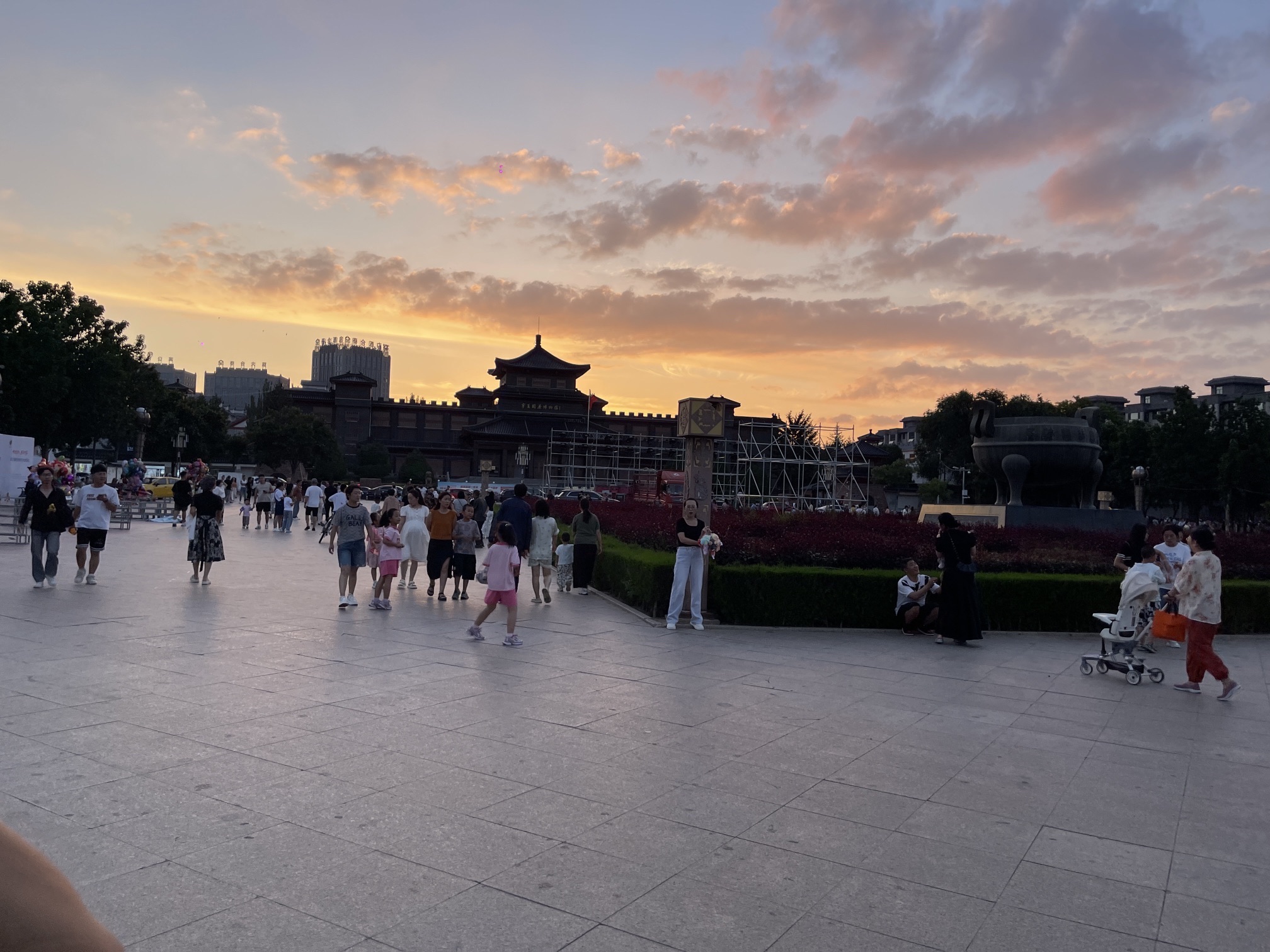 荣华锦园