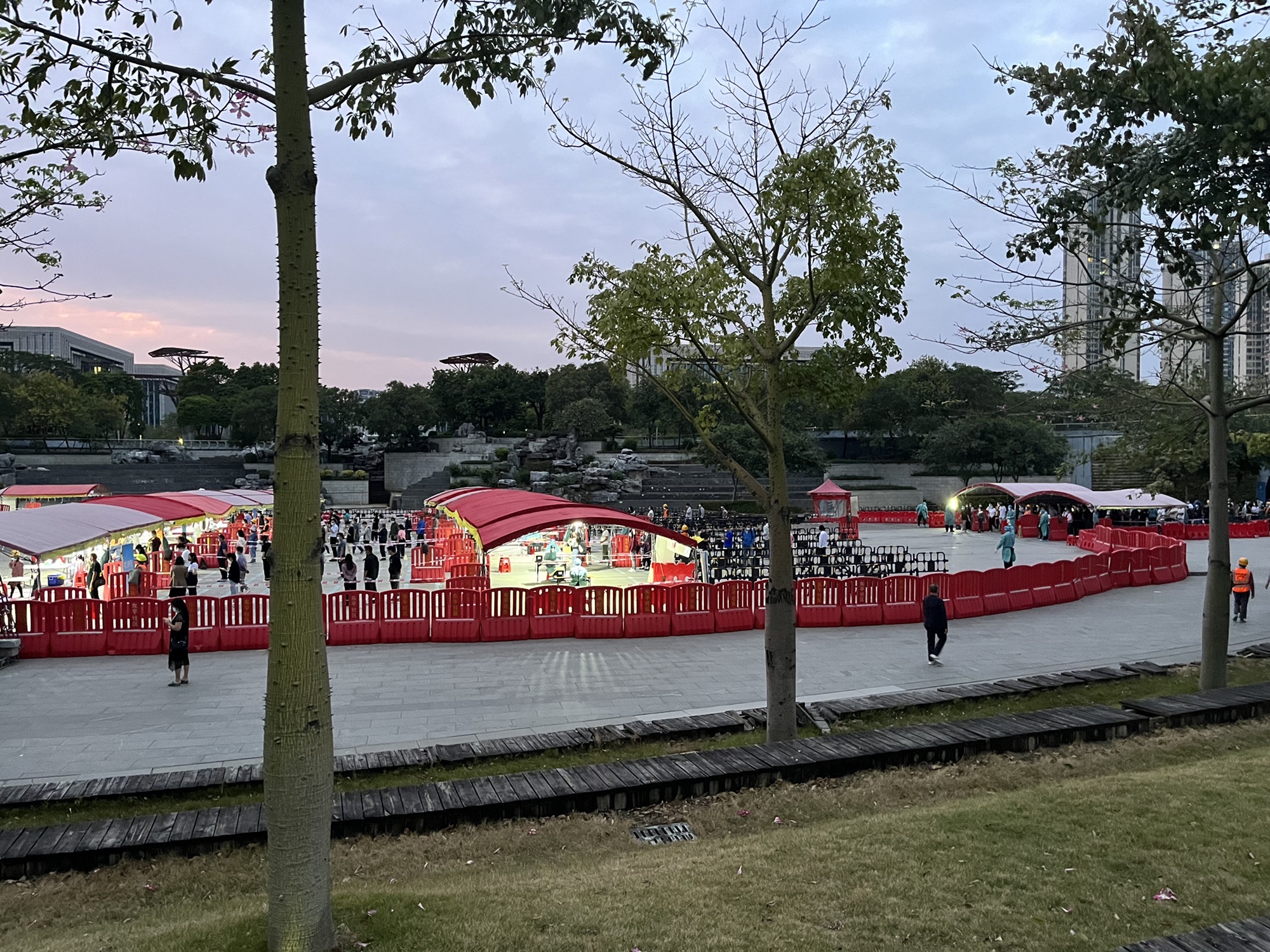 佛山新城市民广场