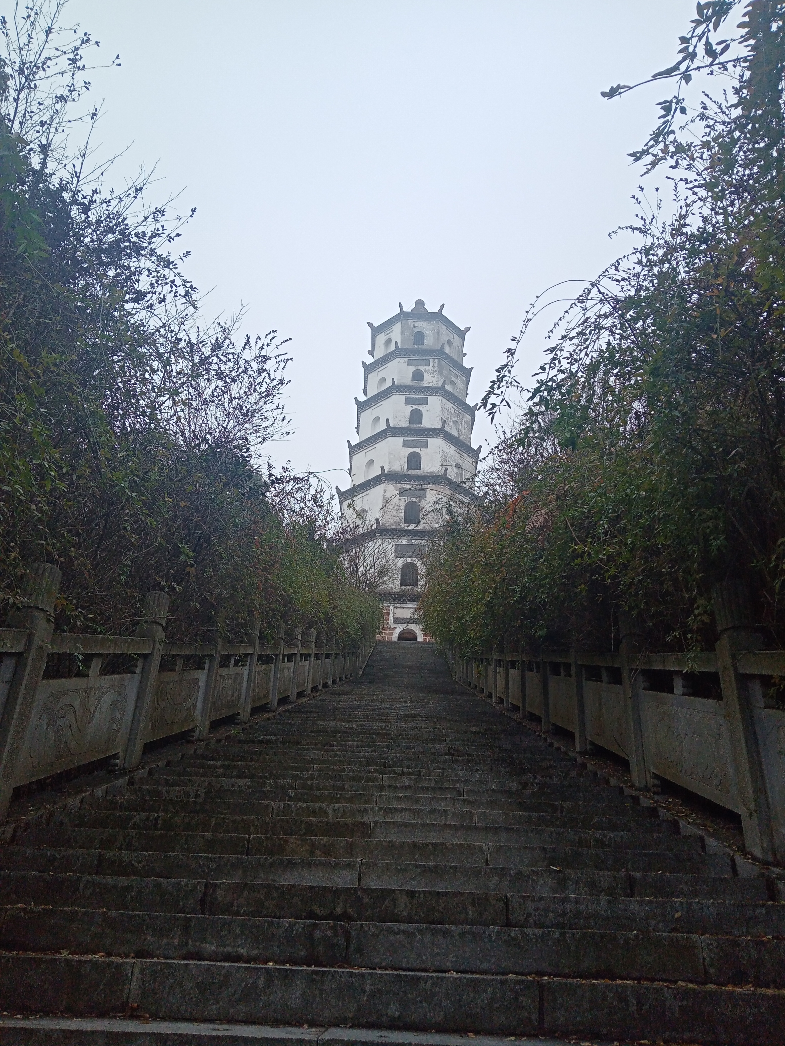 阴山港凌云塔旅行图片