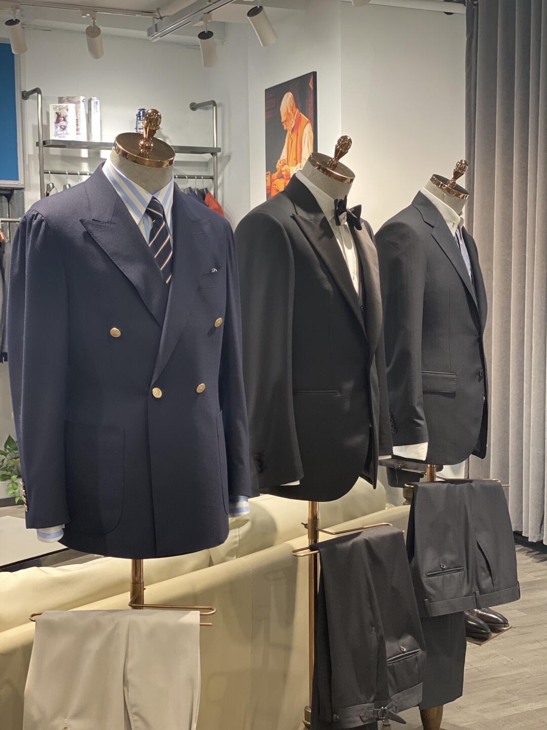 舜玺服饰高端定制展厅(南京江宁万达广场店)