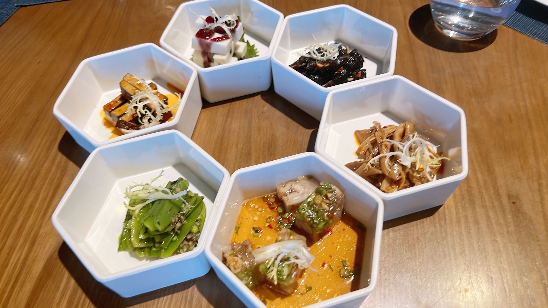 灰鲨私享餐厅(白土坝店)
