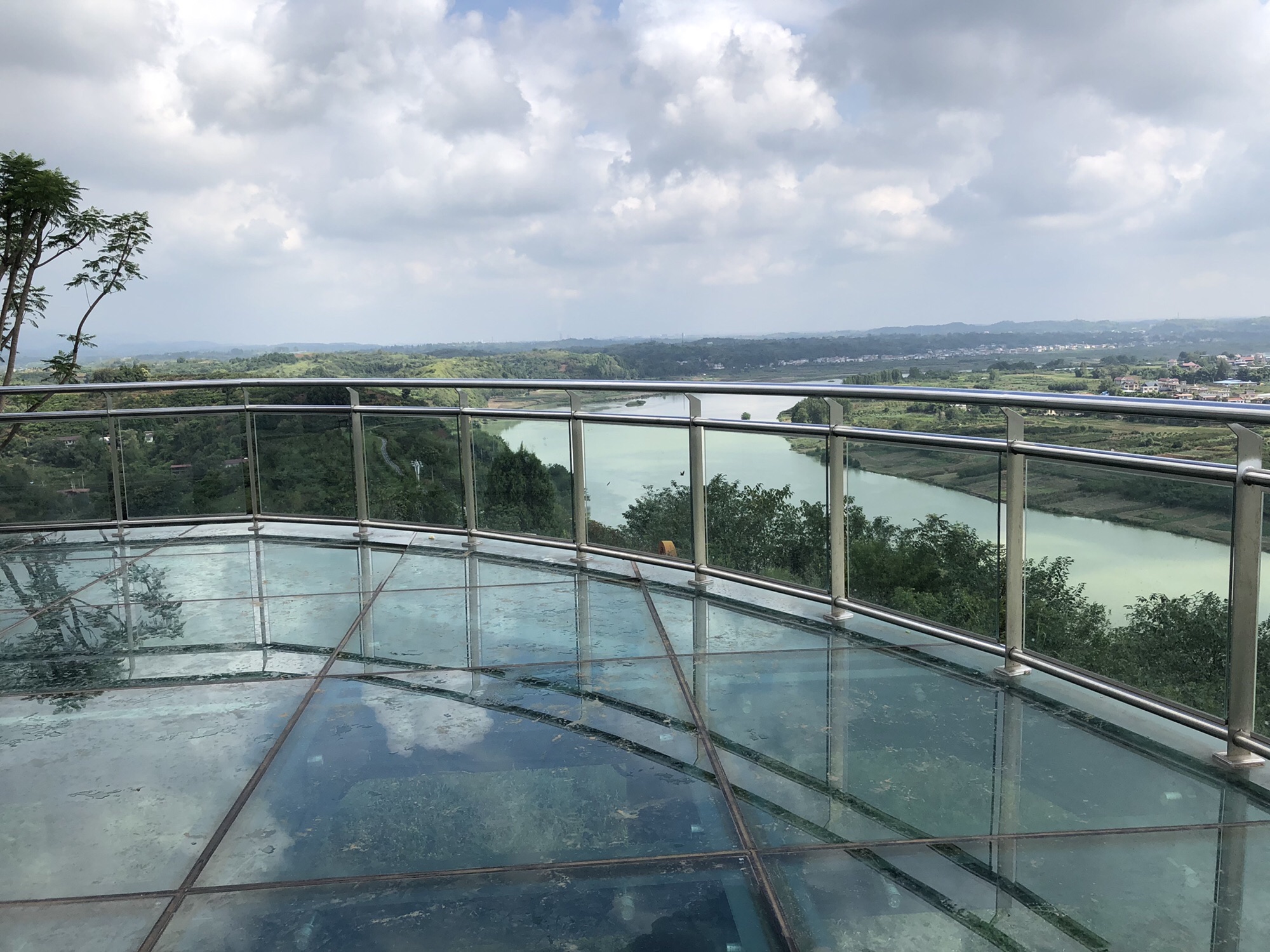 灵仙金渔桃缘景区旅行图片 3