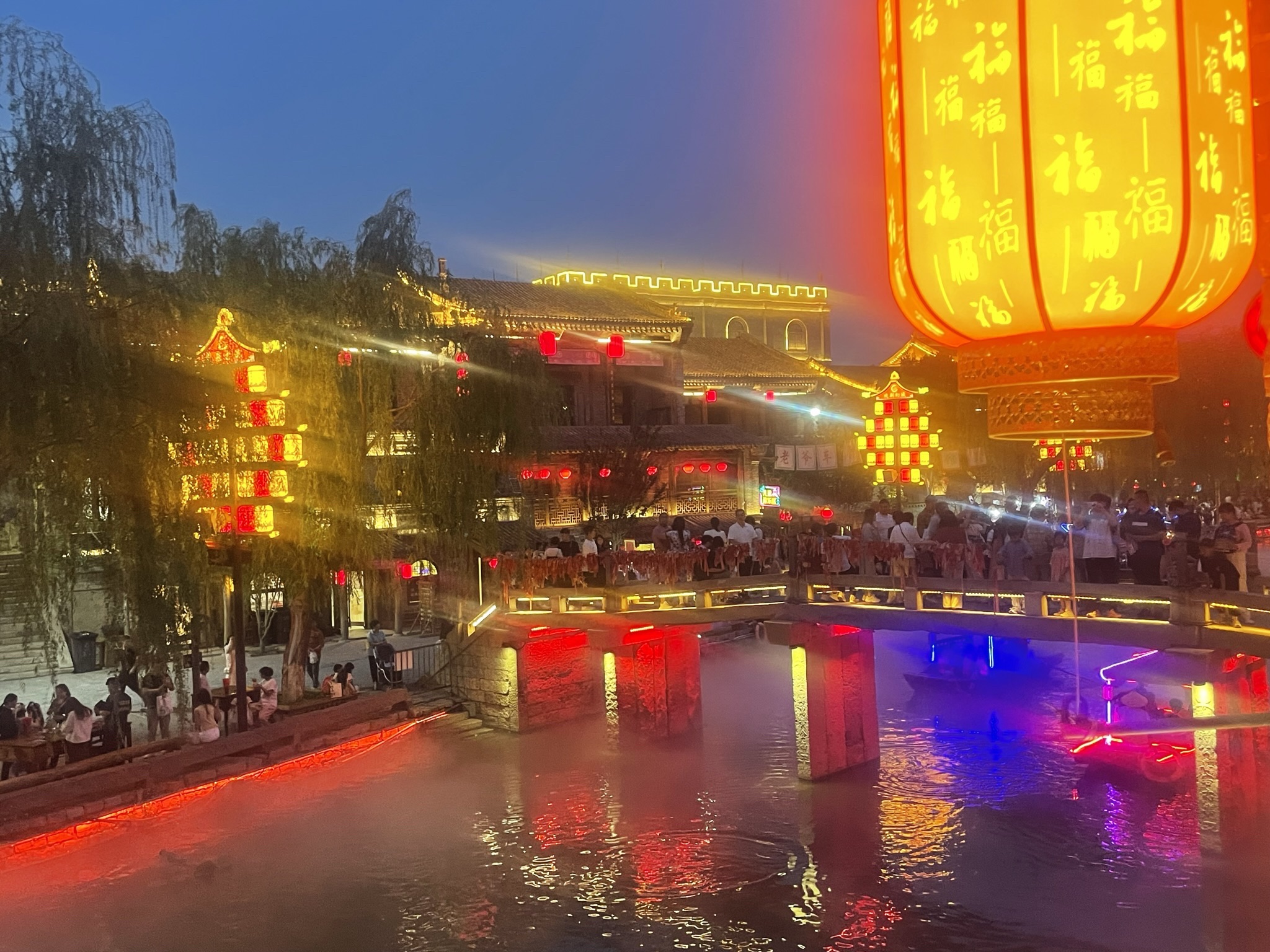 龙泉古镇·戏剧幻城旅行图片 3
