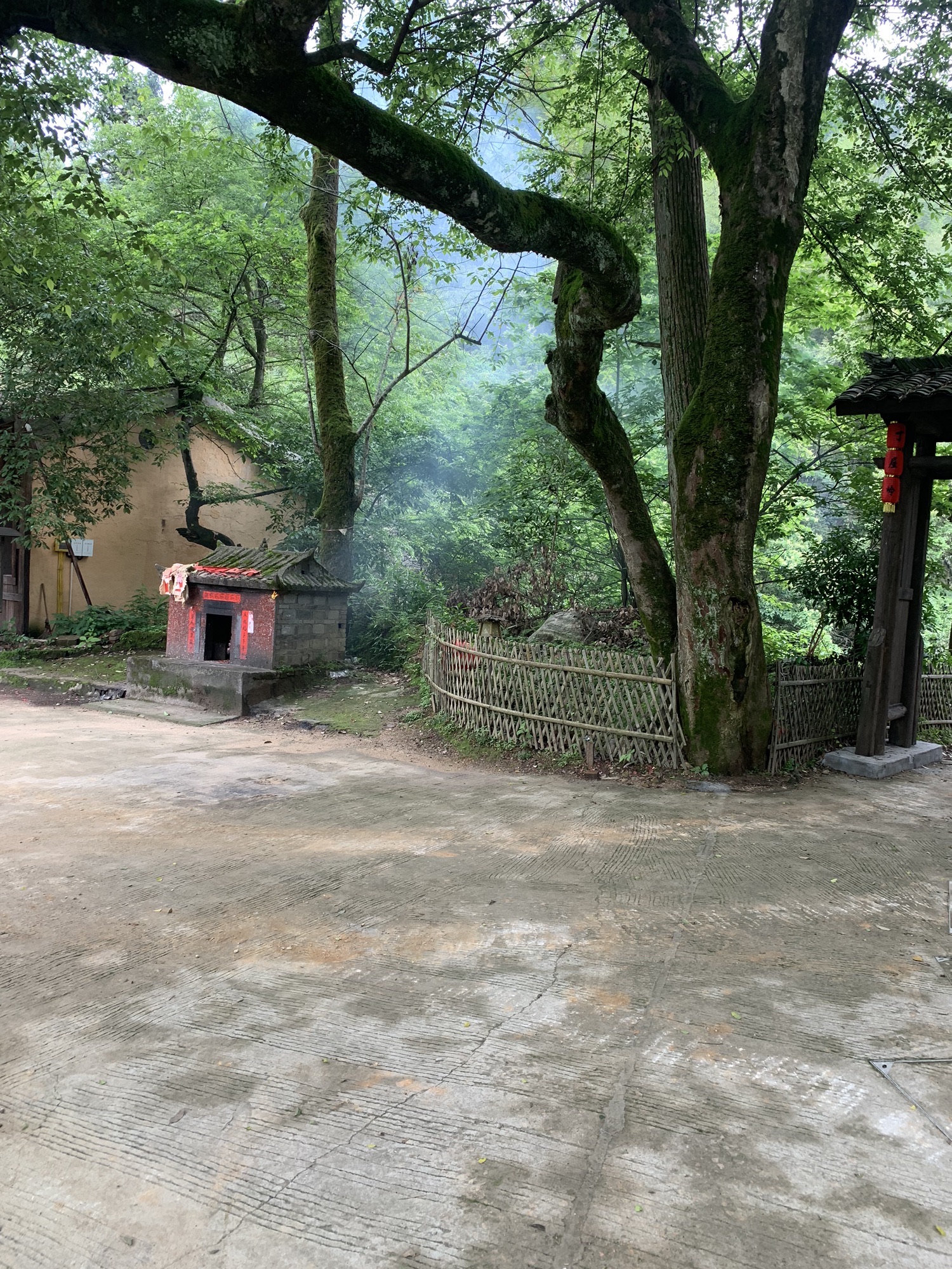 客家山寨丁屋岭景区旅行图片 1