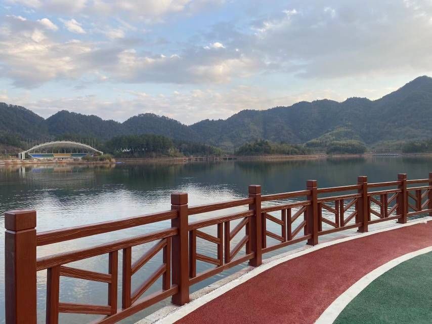 凤凰湖景区旅行图片 1