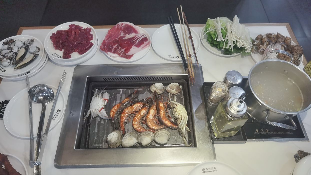 苏格里岛自助烧烤火锅(漳州碧湖万达广场店)