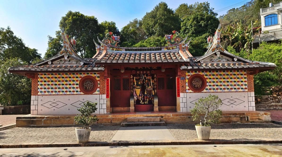 卢经忠谏府旅行图片 2