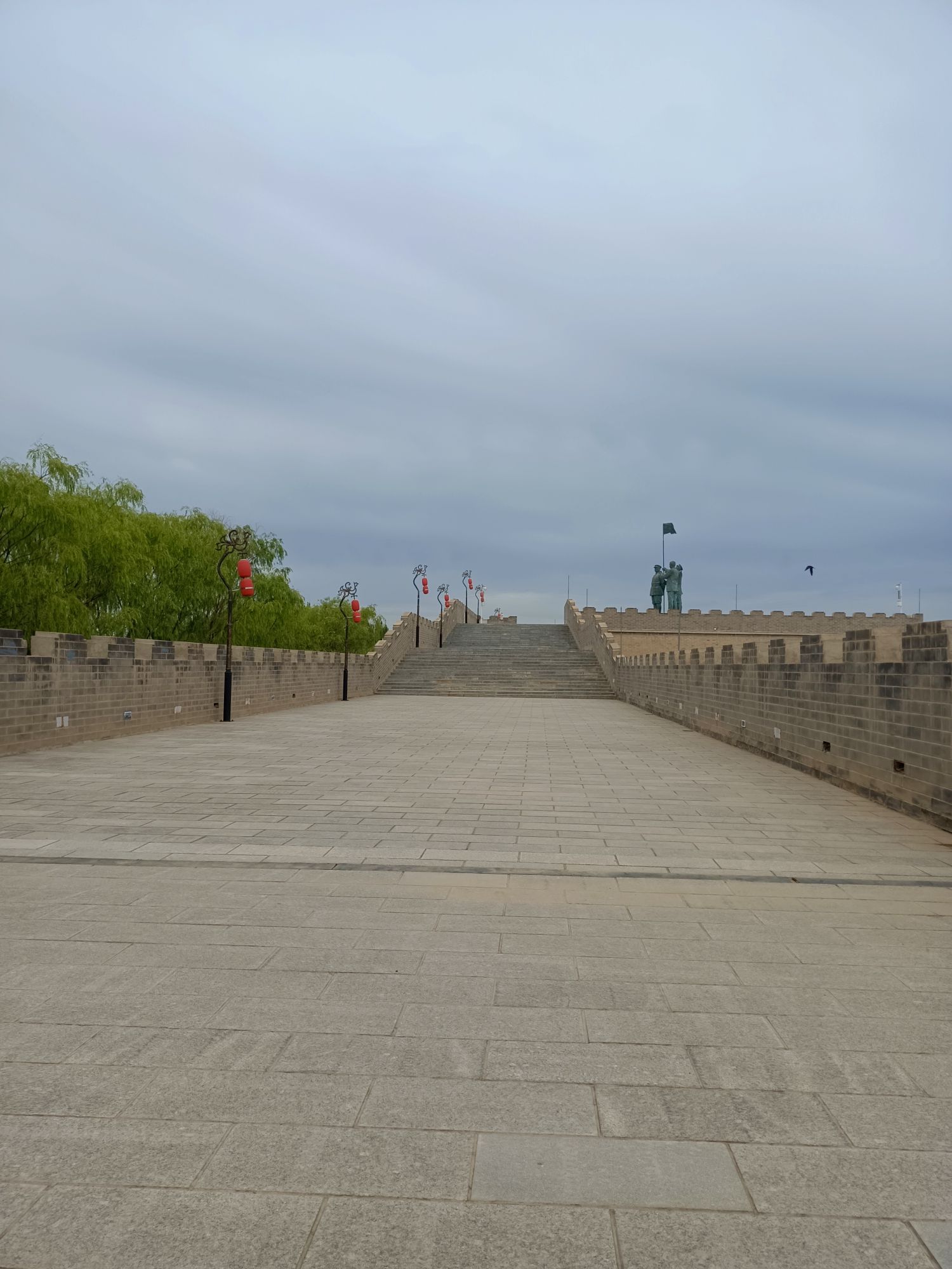 五原誓师广场旅行图片 1