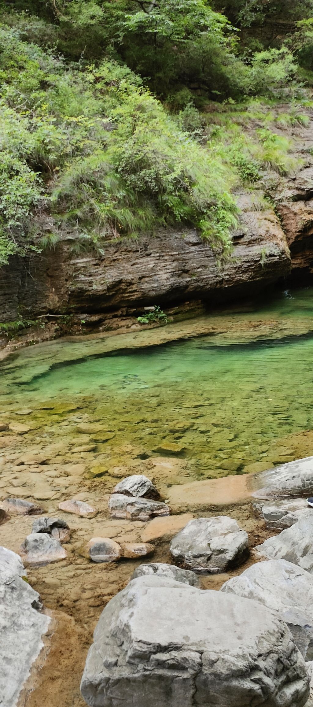 小寨沟景区-泉瀑峡牌坊