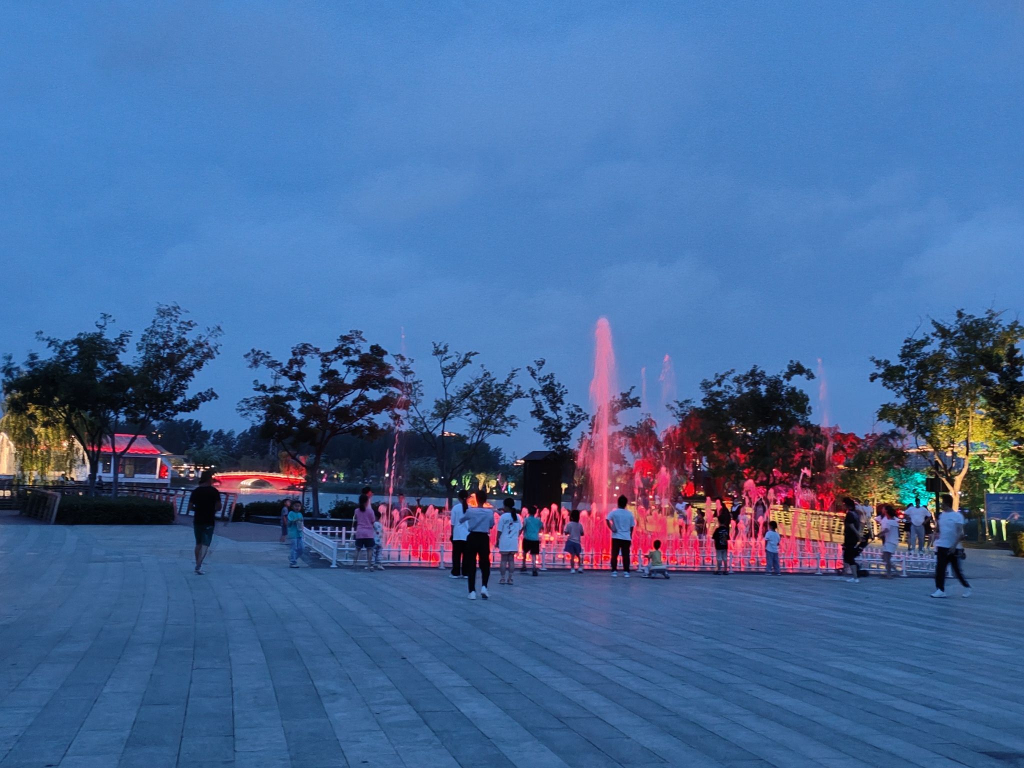 东鸣湖公园旅行图片 3